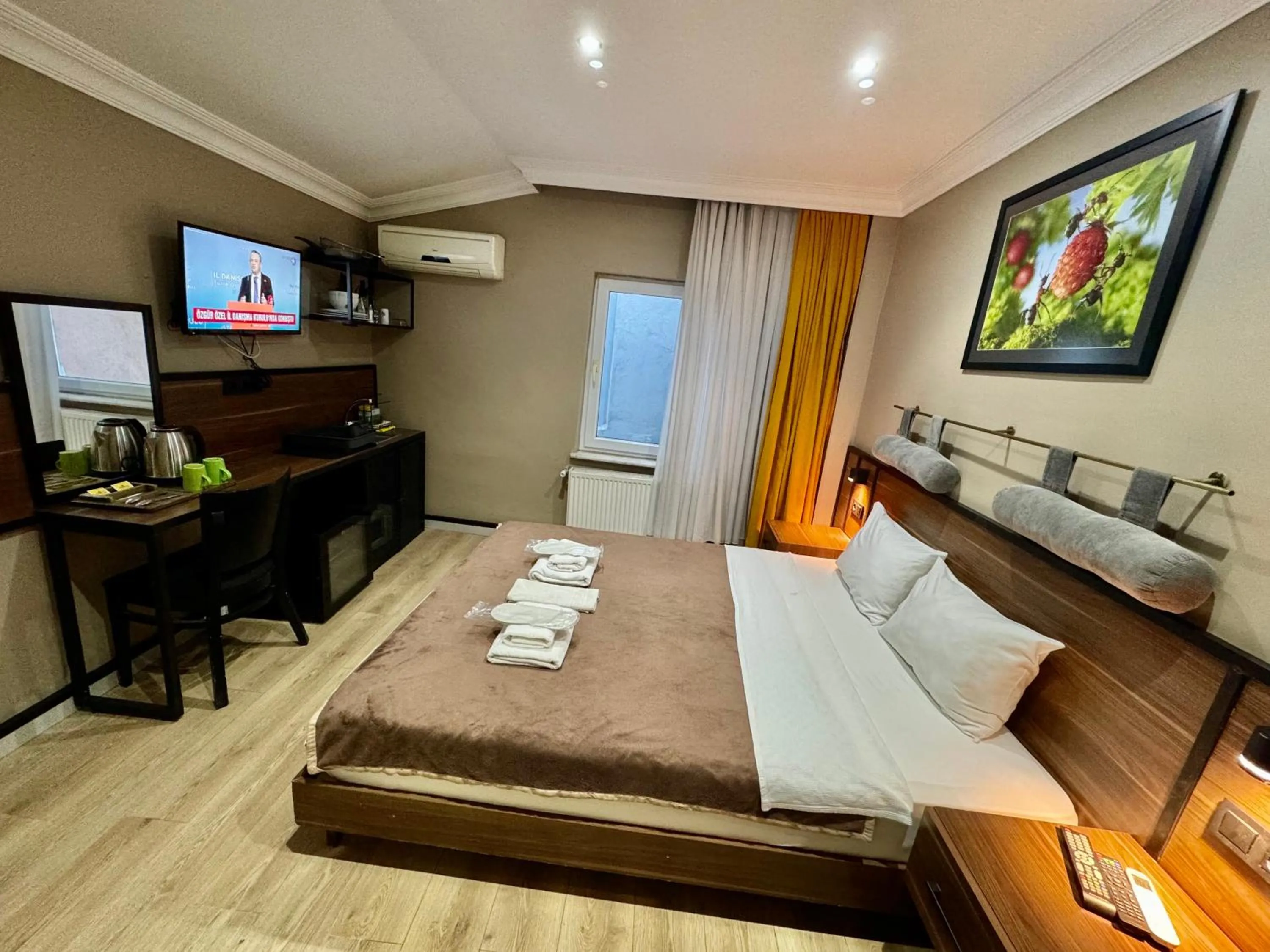 Photo of the whole room, Bed in Aram Kerasi Rooms