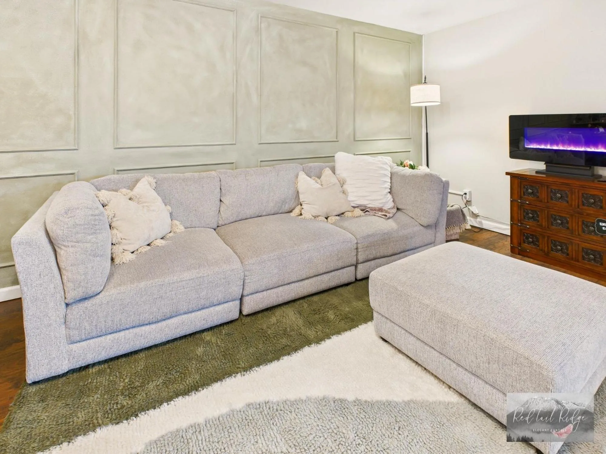 Living room in Beautiful Country Apartment, AC, Pickleball, Billiards, Playground, Gardens