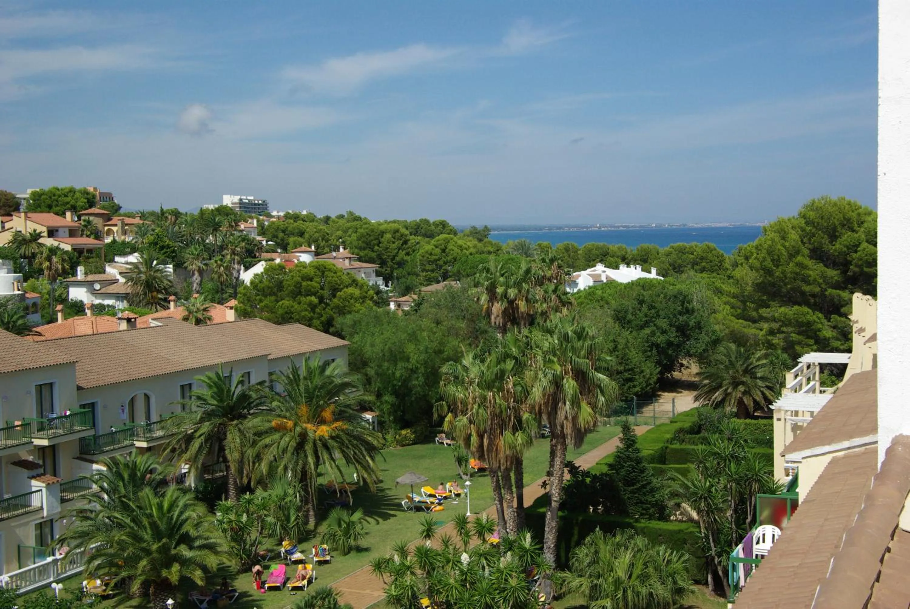 Day in ALEGRIA Pino Alto