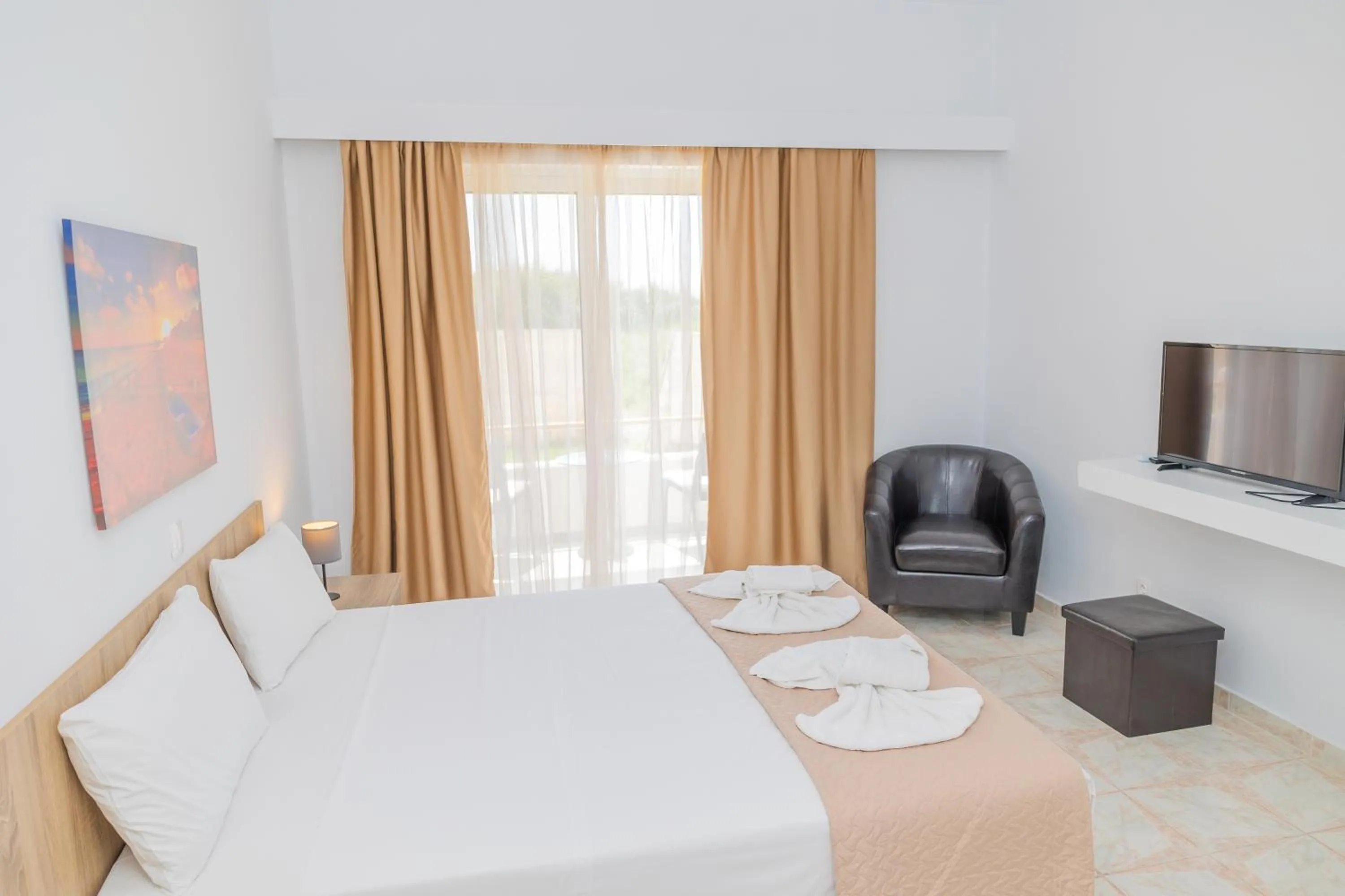 Bedroom, Bed in Viva Tourismo Resort (naturist club)