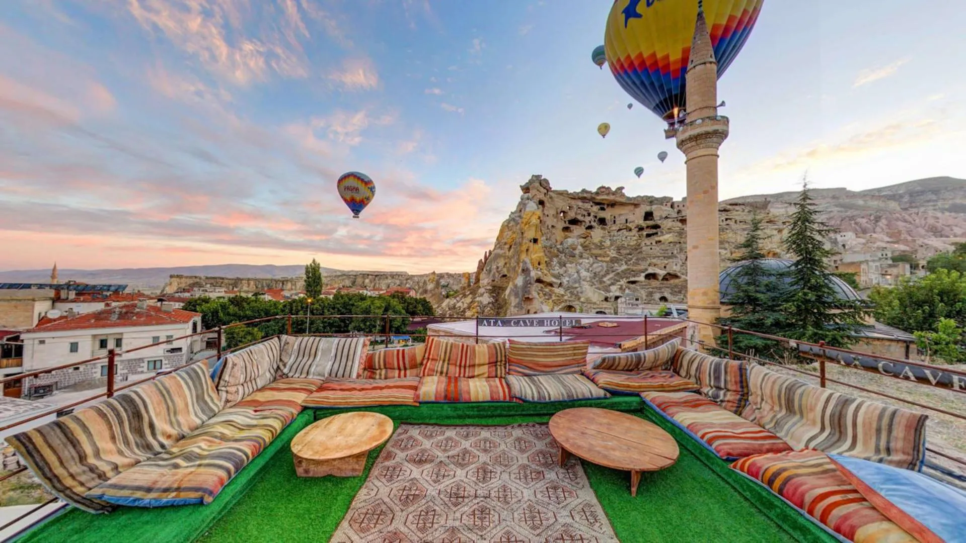 Nearby landmark in Atax Cave House