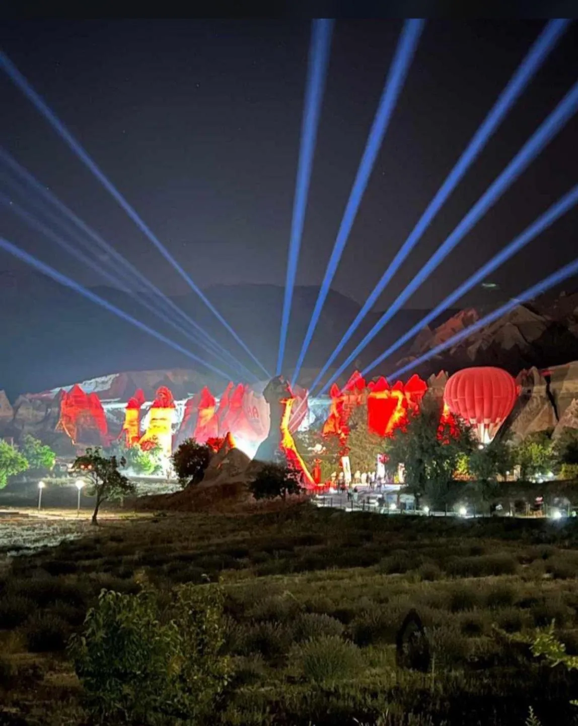 Evening entertainment in Atax Cave House