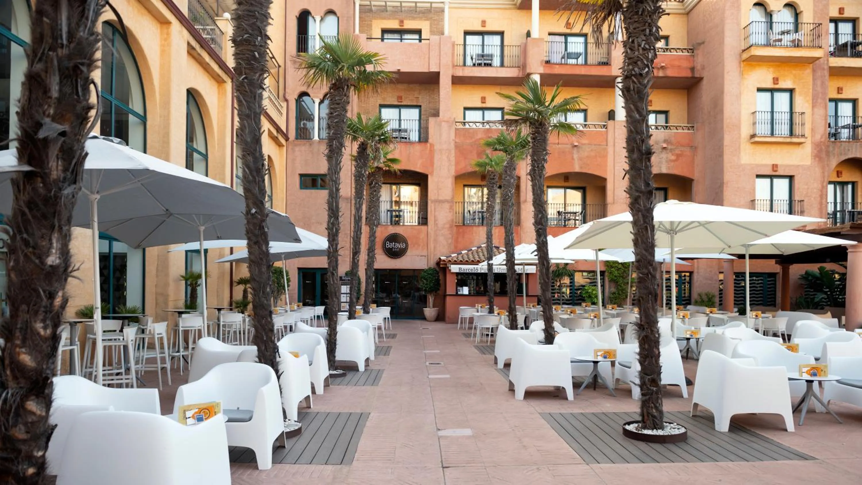 Property building in Barceló Punta Umbría Mar