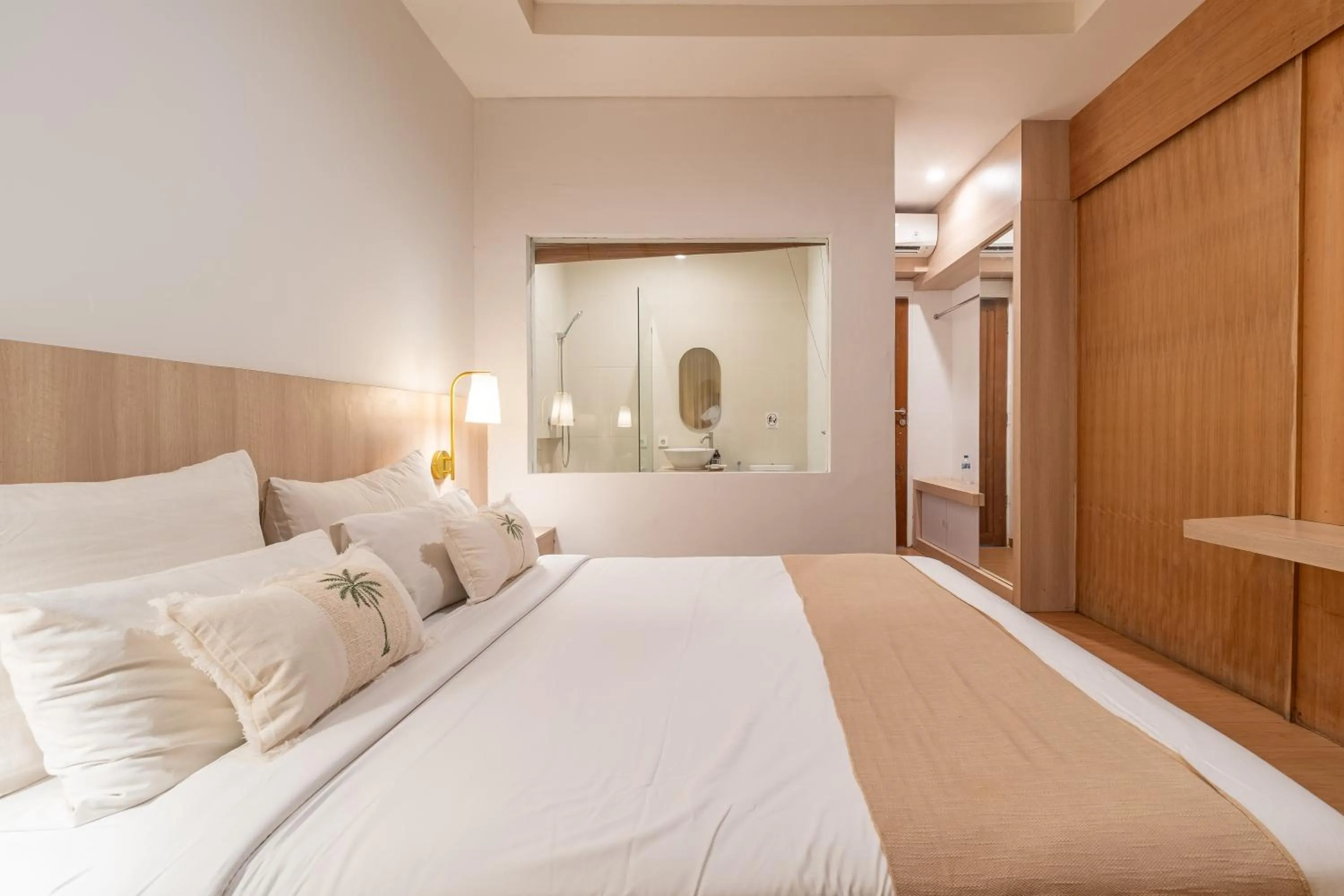 Bedroom, Bed in The Hita Apartement