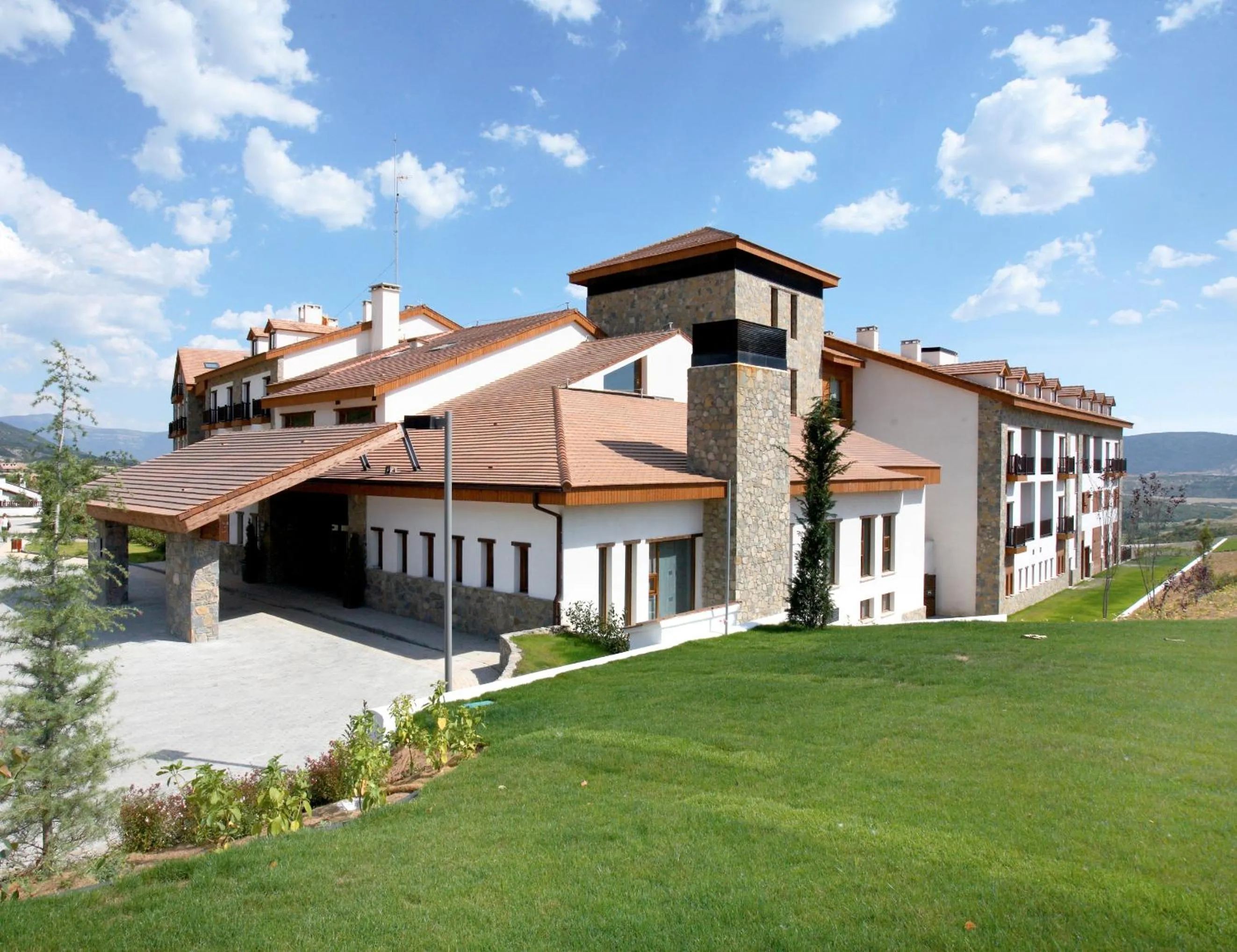 Property building in Hotel & Spa Real Badaguás Jaca
