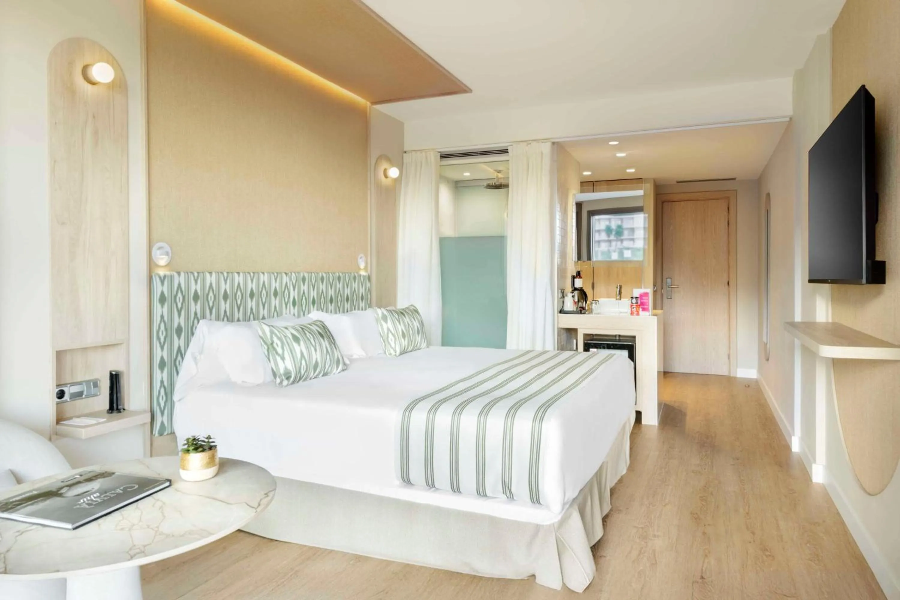 Bedroom, Bed in Barceló Illetas Albatros - Adults Only