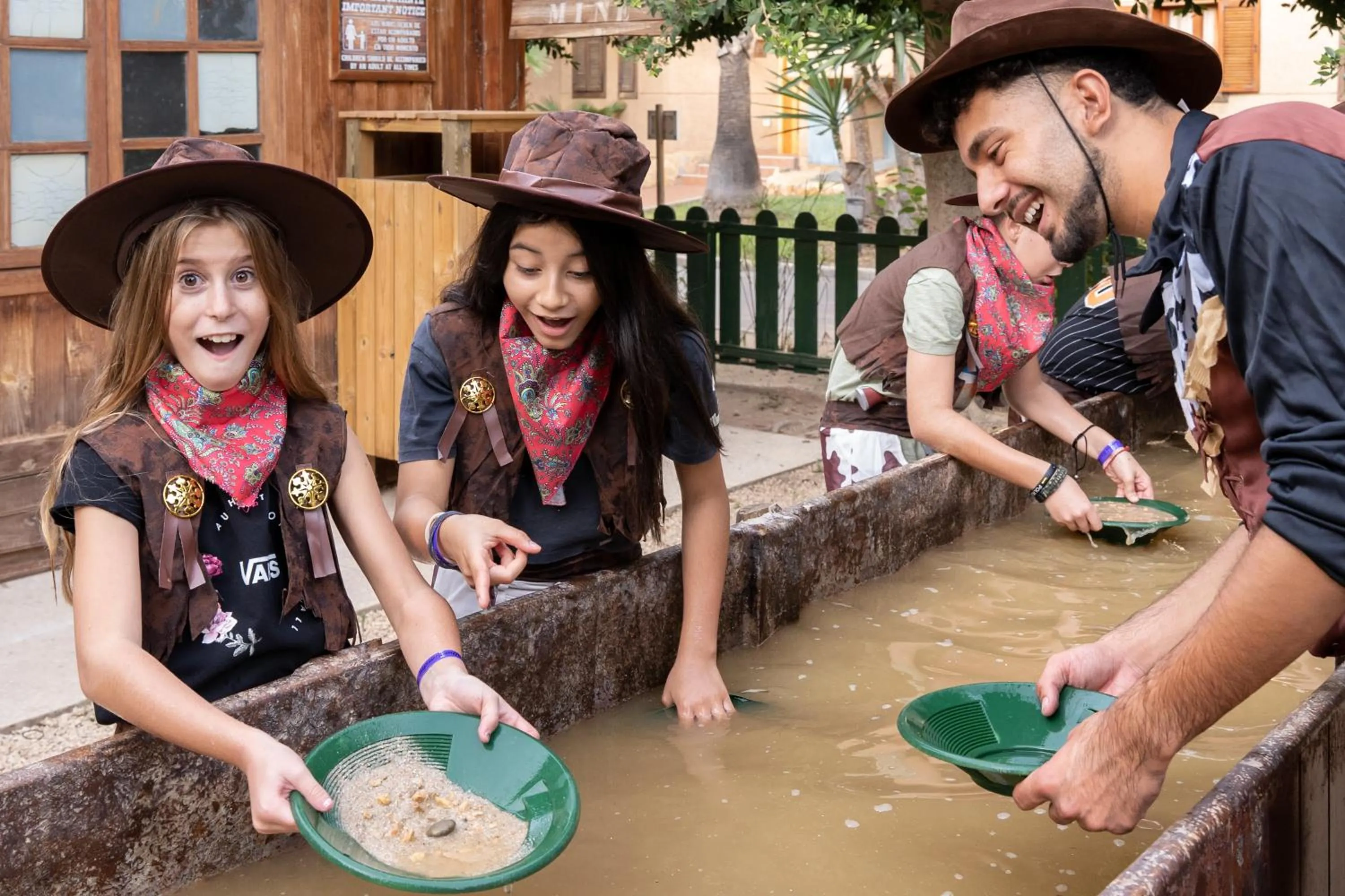 Entertainment in Albir Garden Resort
