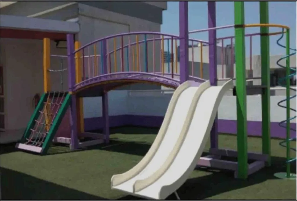 Game Room in Anahuac Apartments by VH