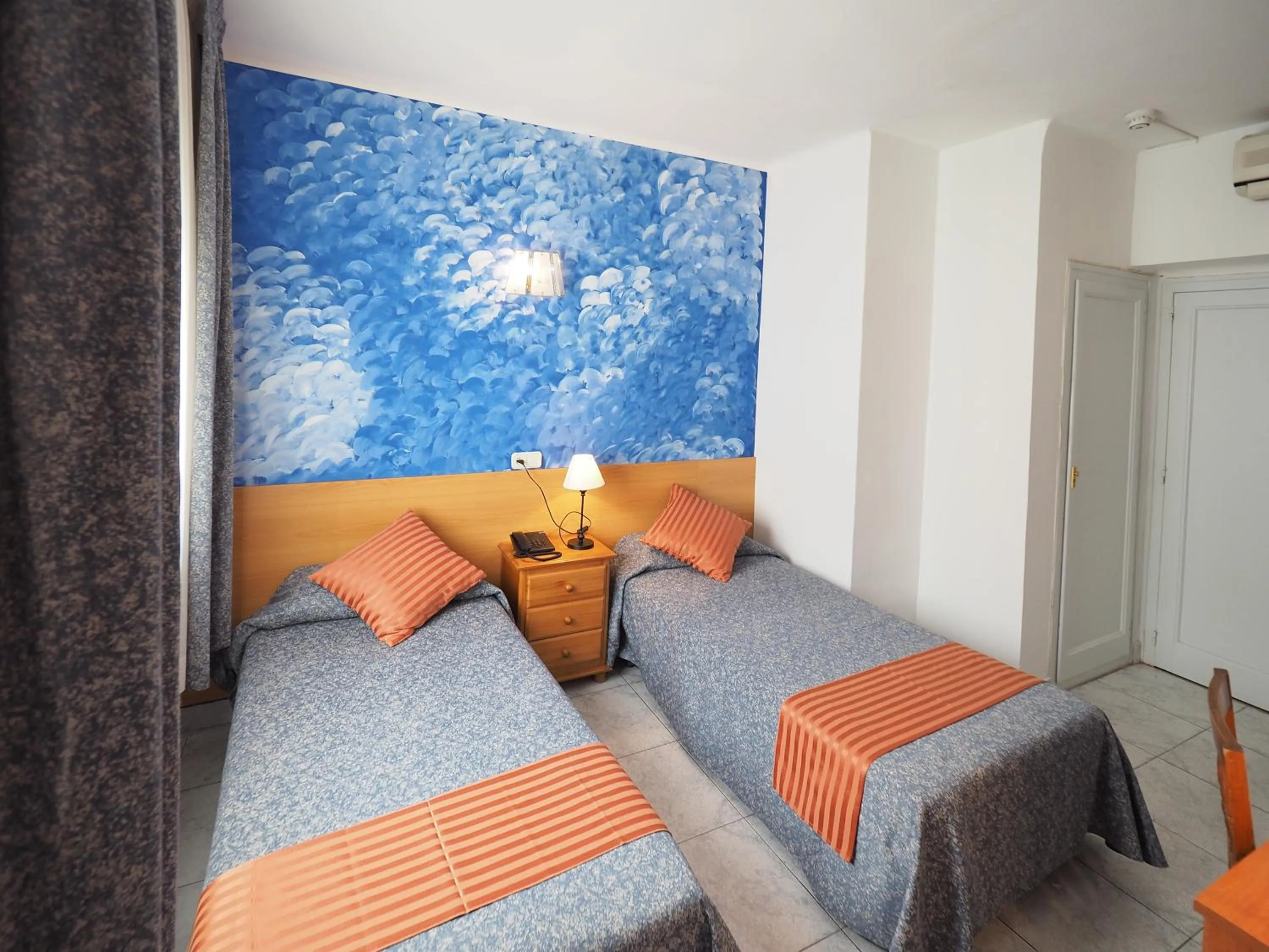 Photo of the whole room, Bed in Hotel Montserrat