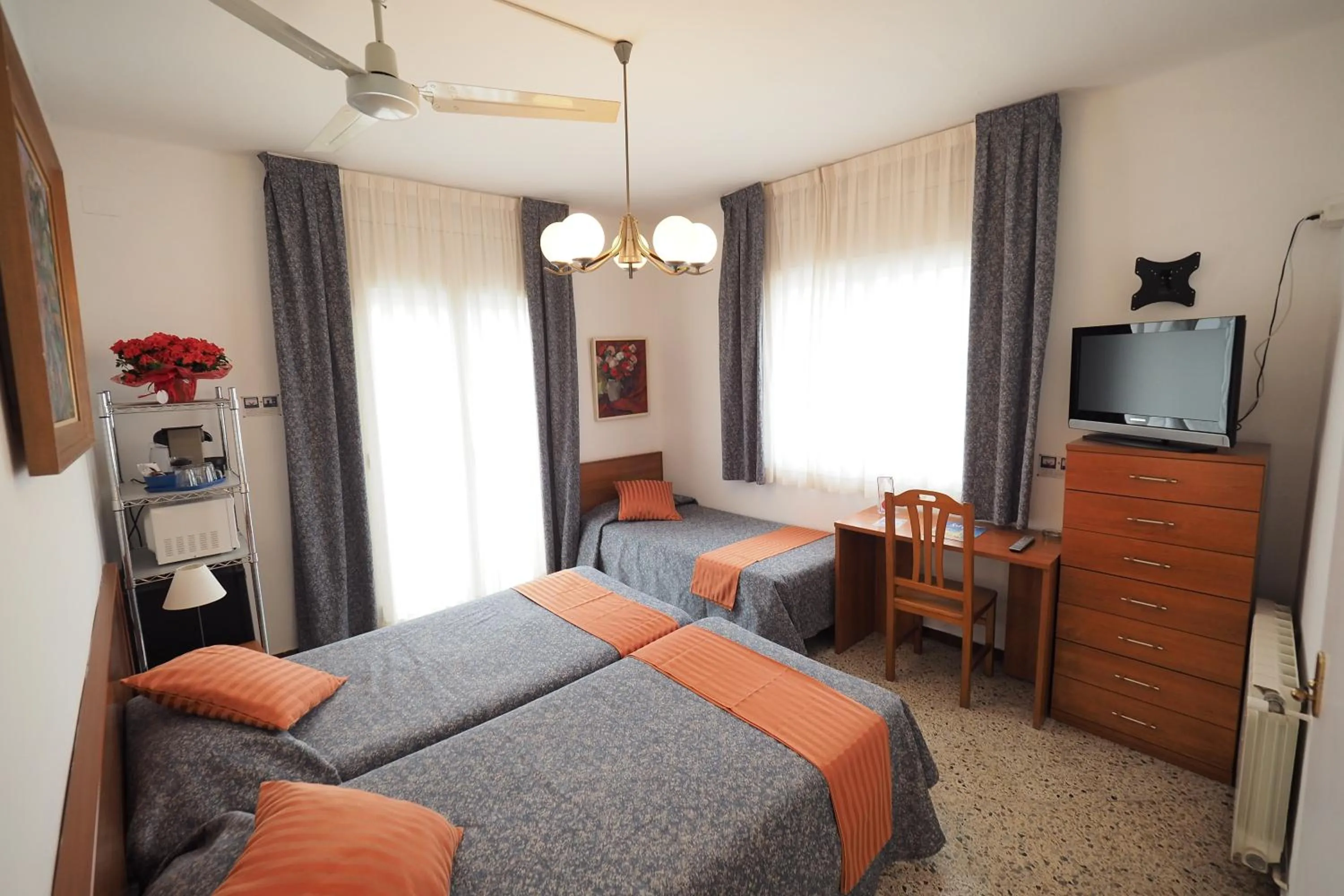 Photo of the whole room, Bed in Hotel Montserrat