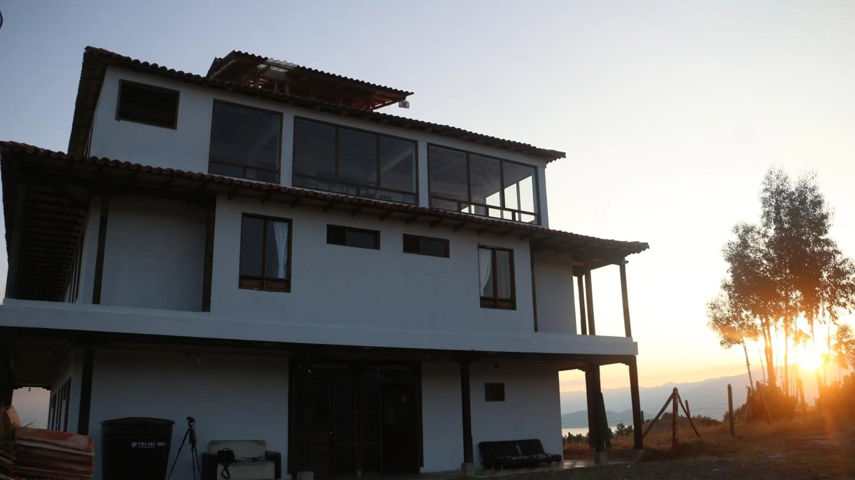 HOTEL TOTA ELISEO PLAYA BLANCA LAGO DE TOTA