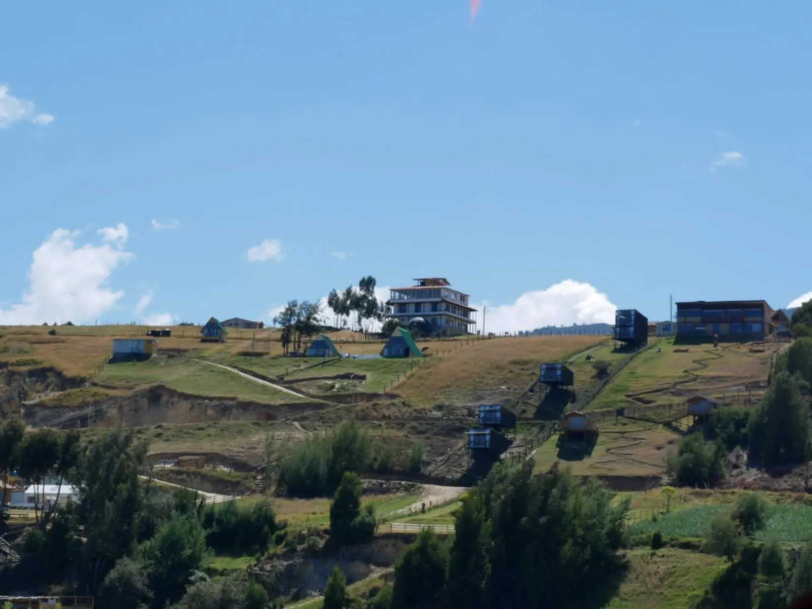 HOTEL TOTA ELISEO PLAYA BLANCA LAGO DE TOTA