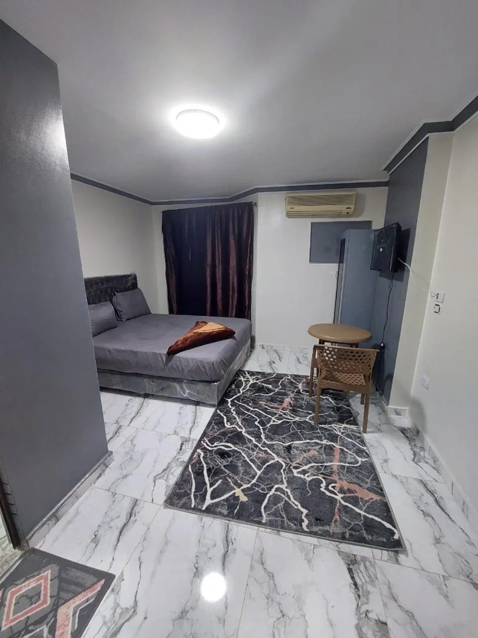 Bed in Best Dreams Hotel