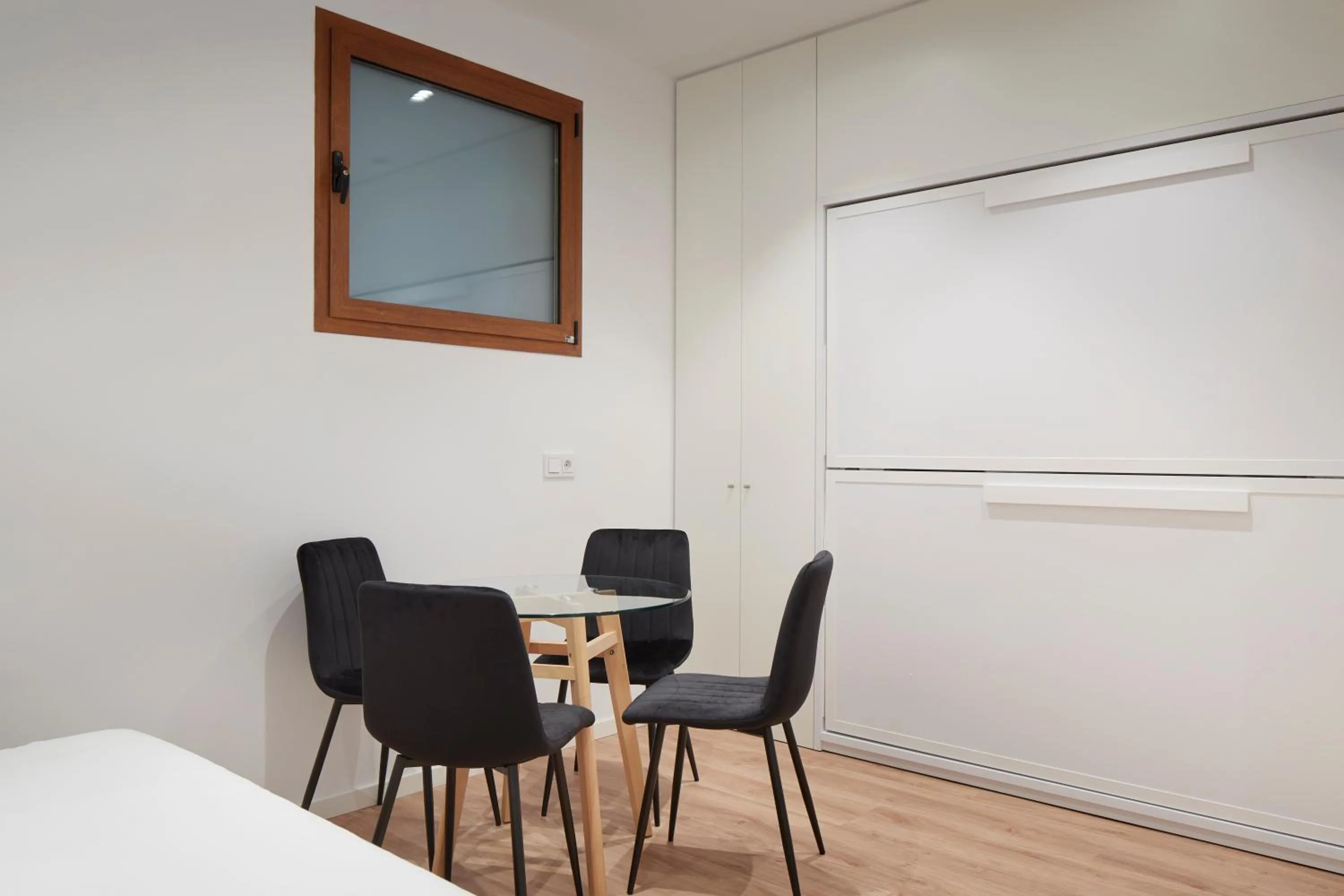 Dining area in Hotel Iriguibel Huarte Pamplona