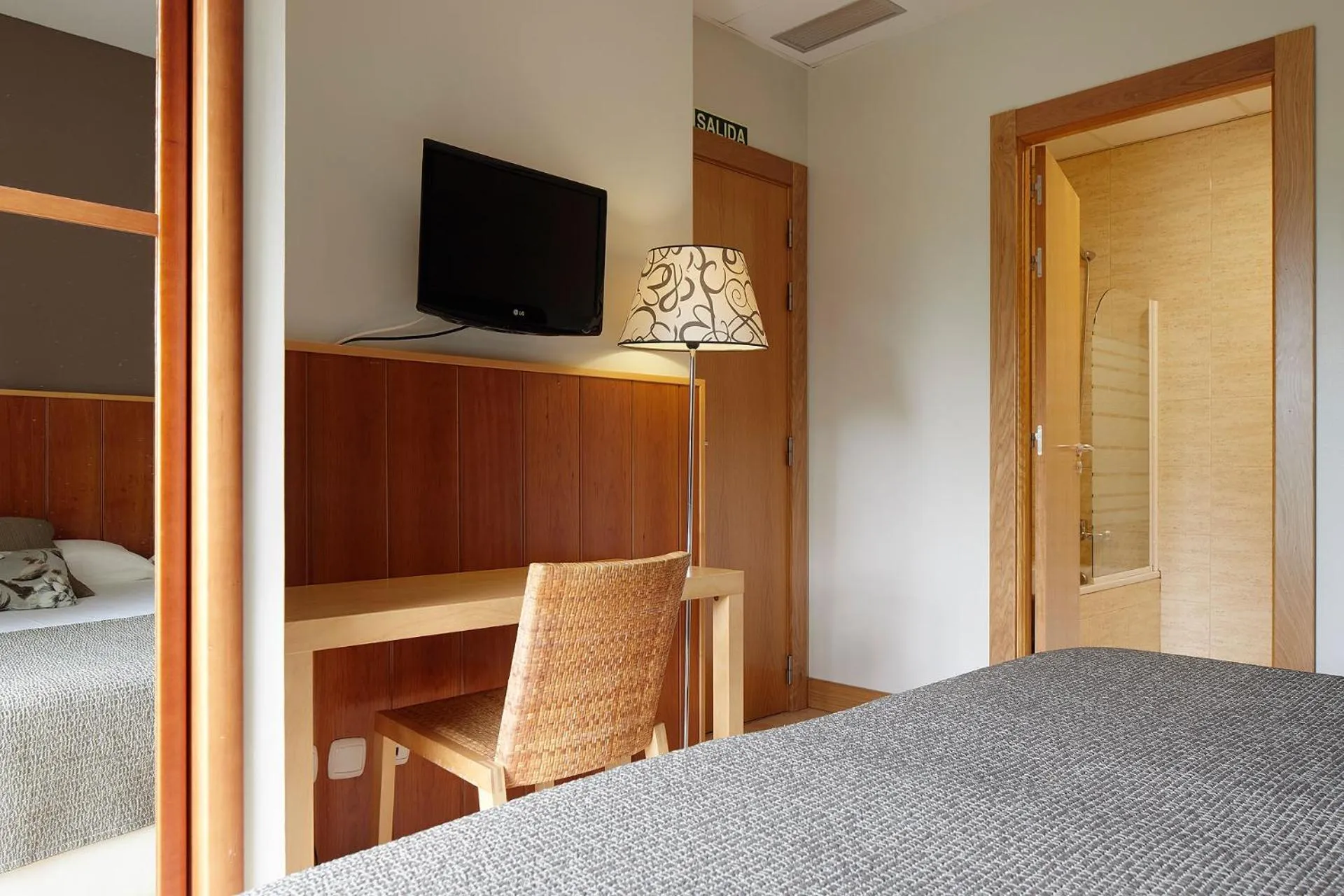 Bed in Hotel Iriguibel Huarte Pamplona