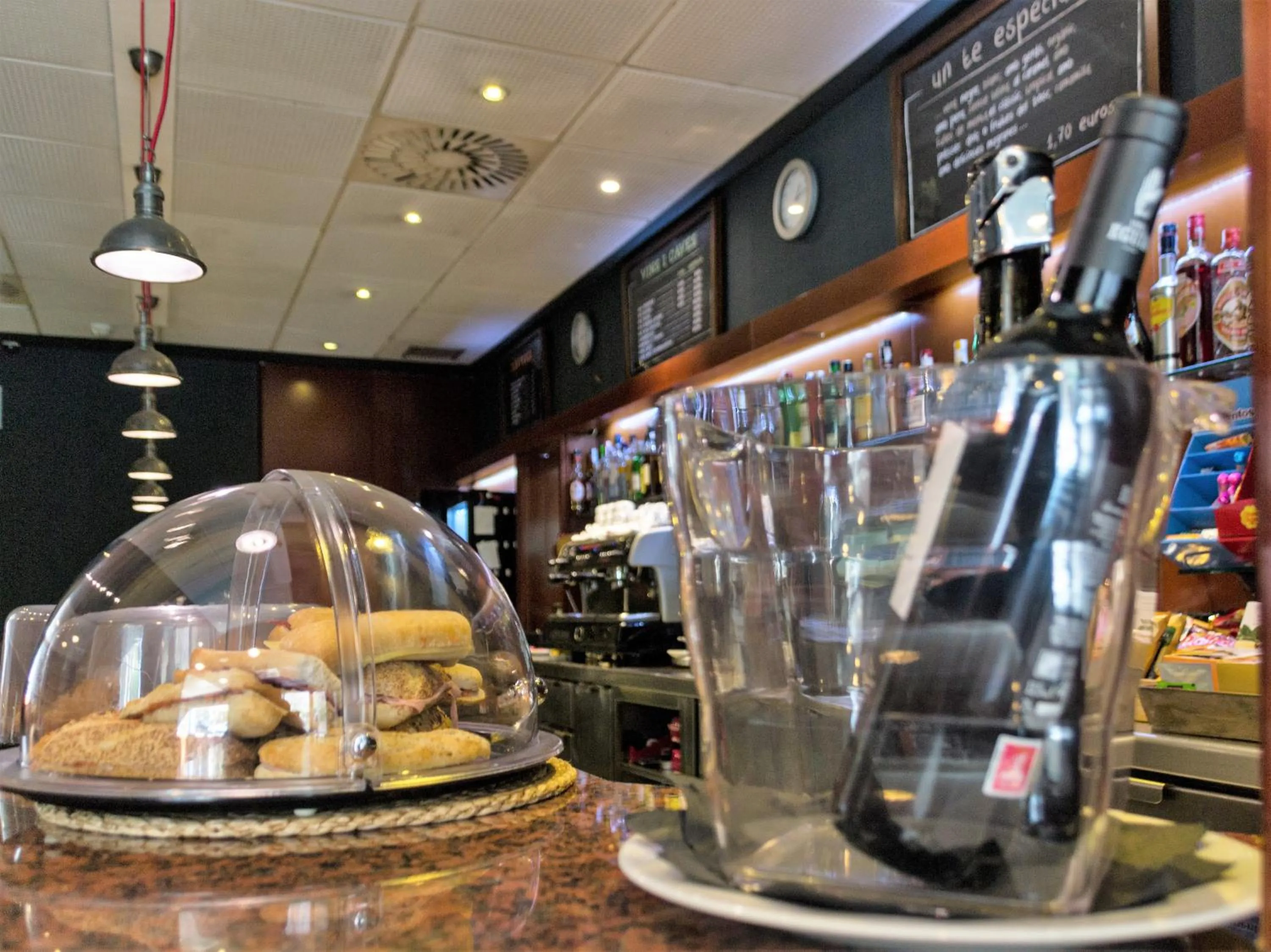 Restaurant/places to eat in Hotel Sant Pau