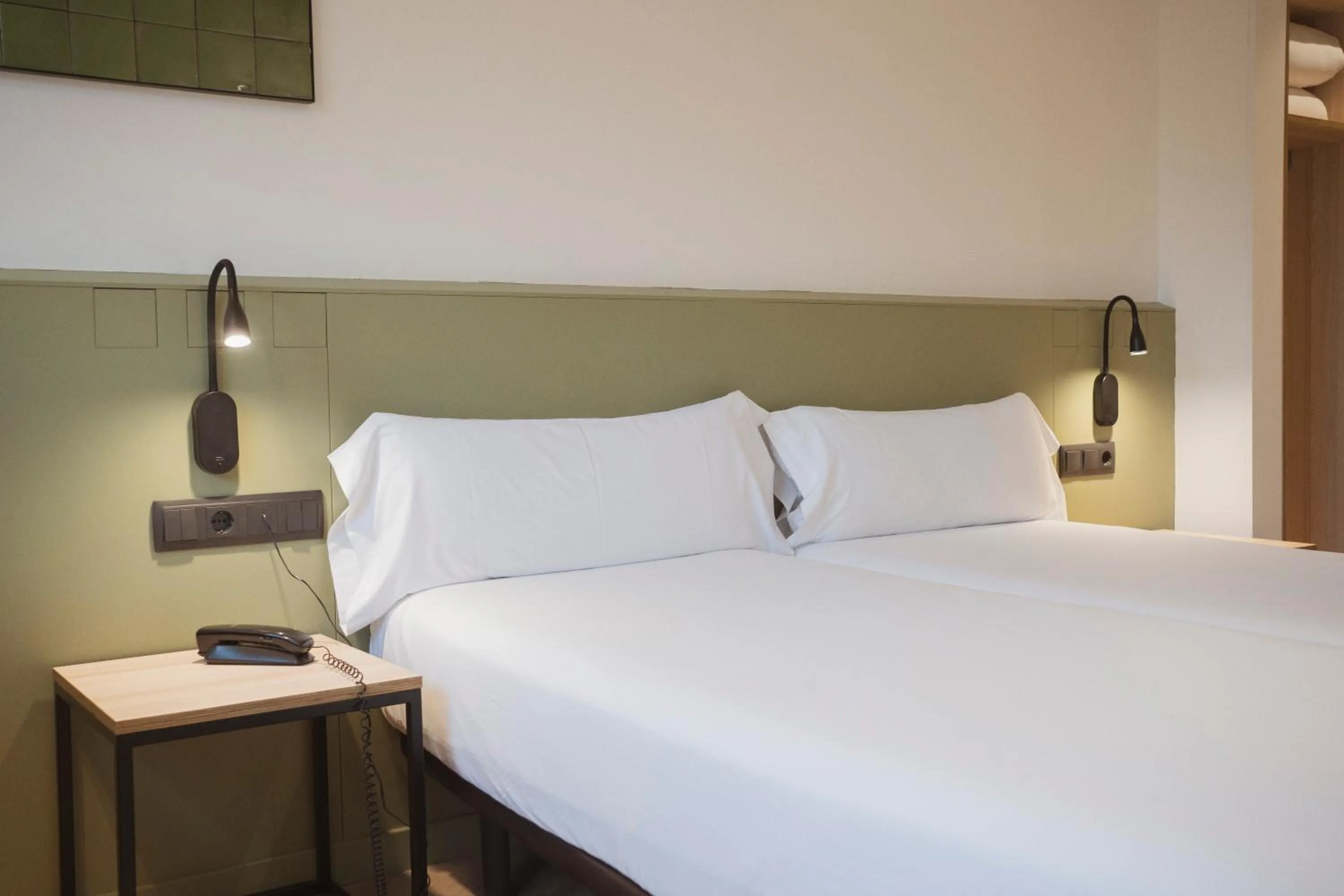 Bed in Hotel Sant Pau