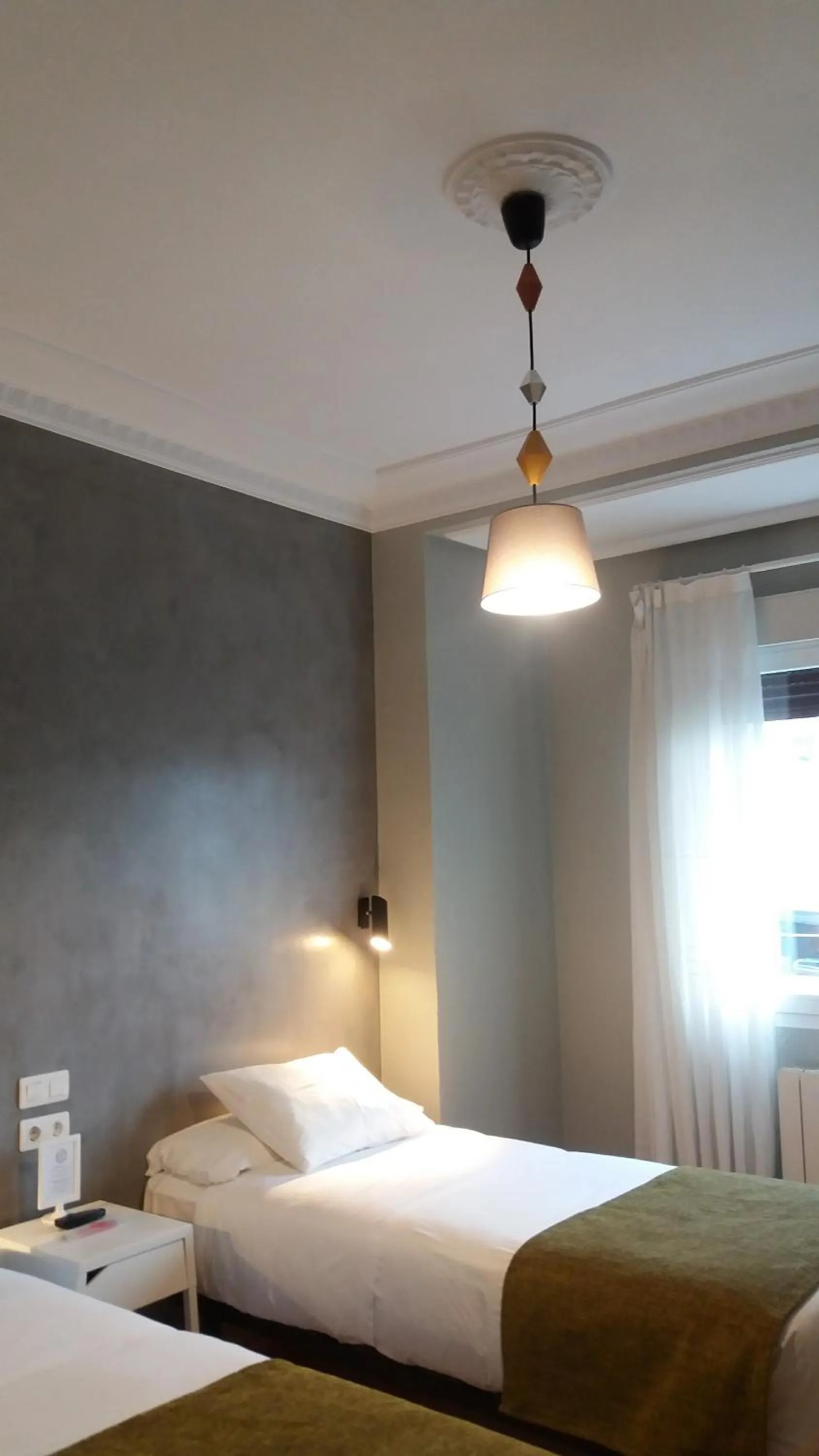 Photo of the whole room, Bed in Pensión Don Claudio