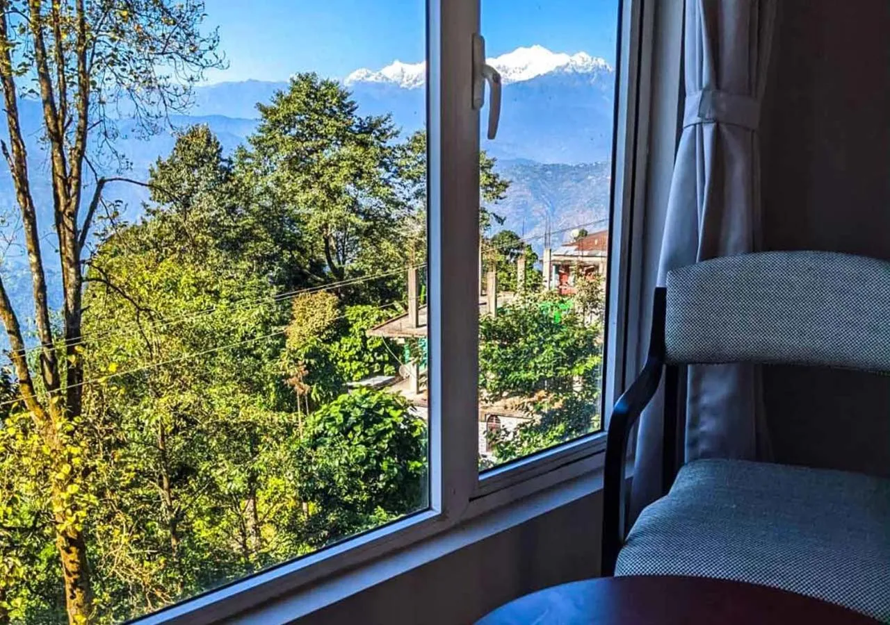 Bedroom in The Oak Retreat Lamahatta
