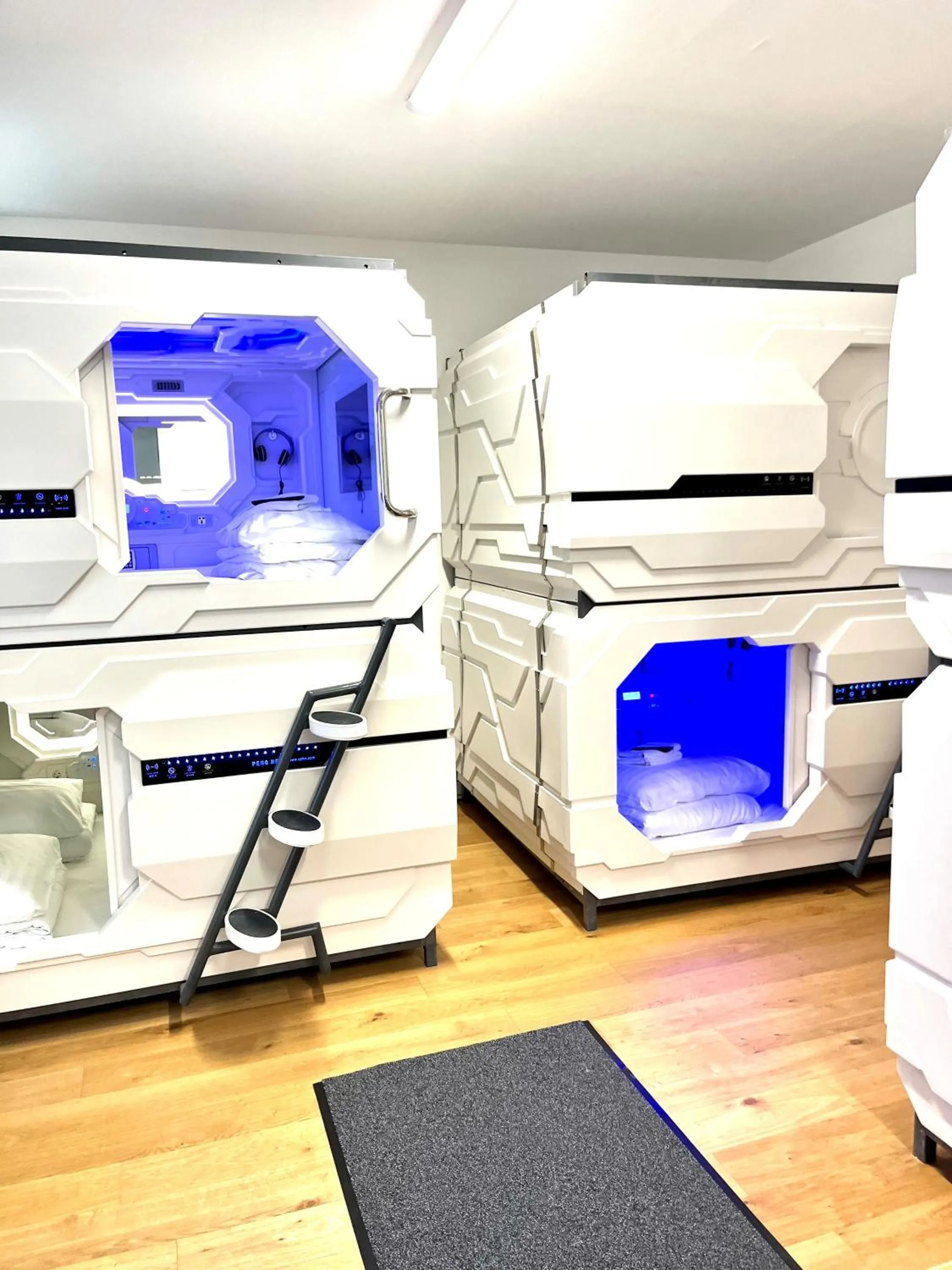 Photo of the whole room in Space Home Apartment - Prater