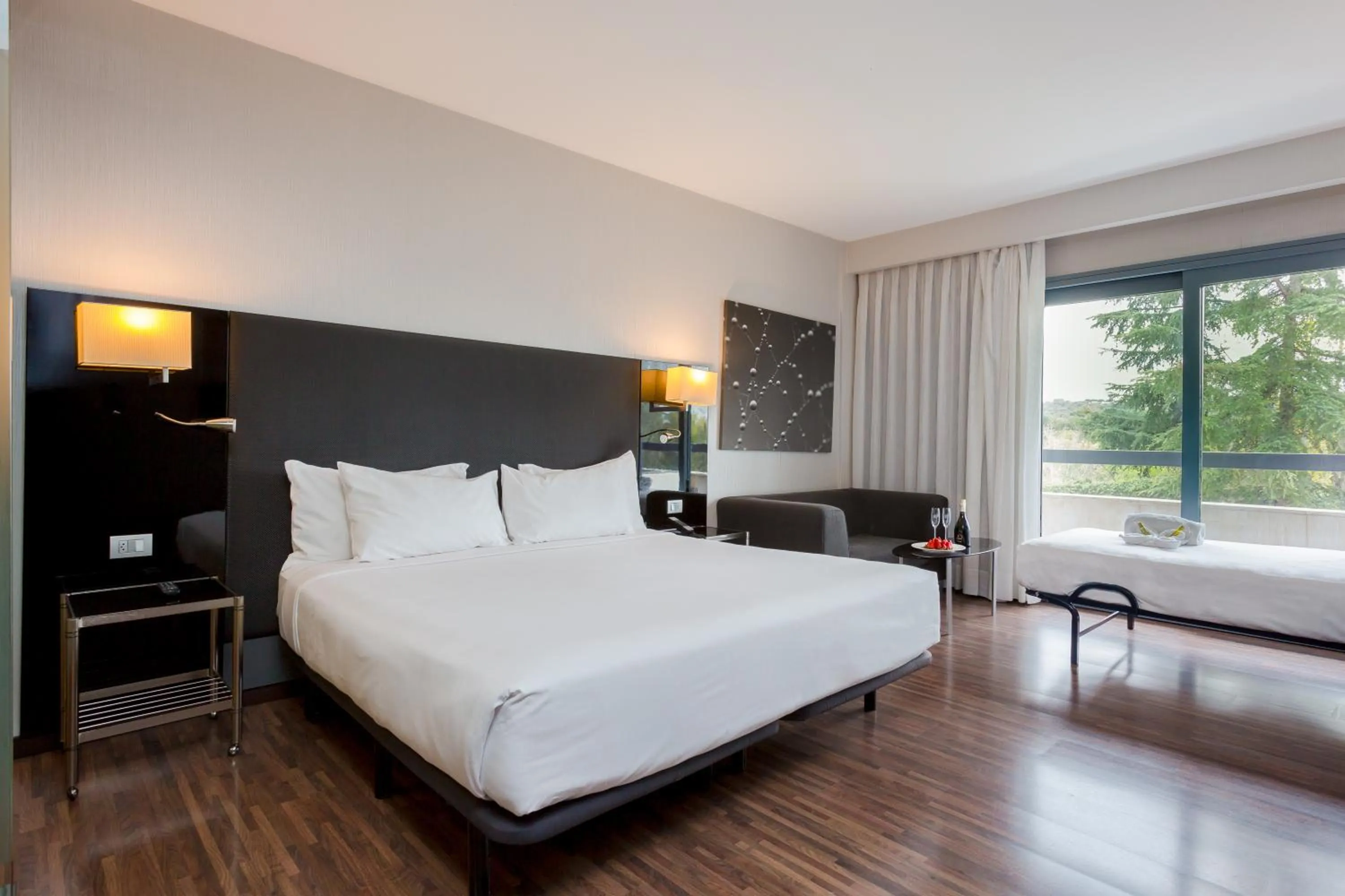 Bedroom, Bed in Eurostars Monte Real