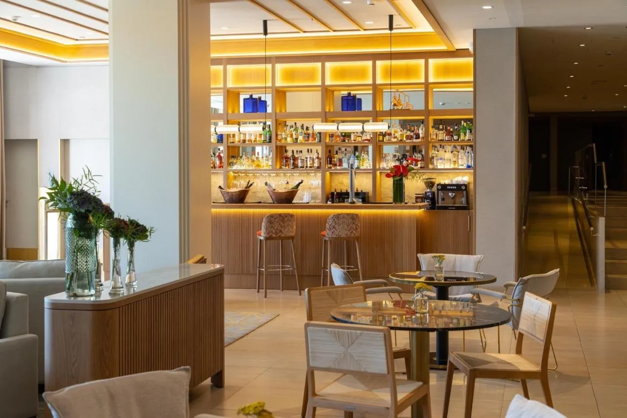 Lounge or bar in Hotel Miramar Barcelona GL