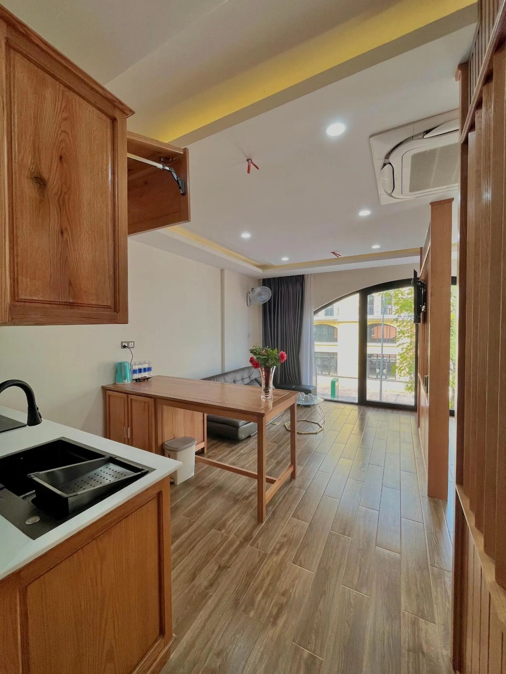 Kitchen or kitchenette in SK BOUTIQUE HOTEL