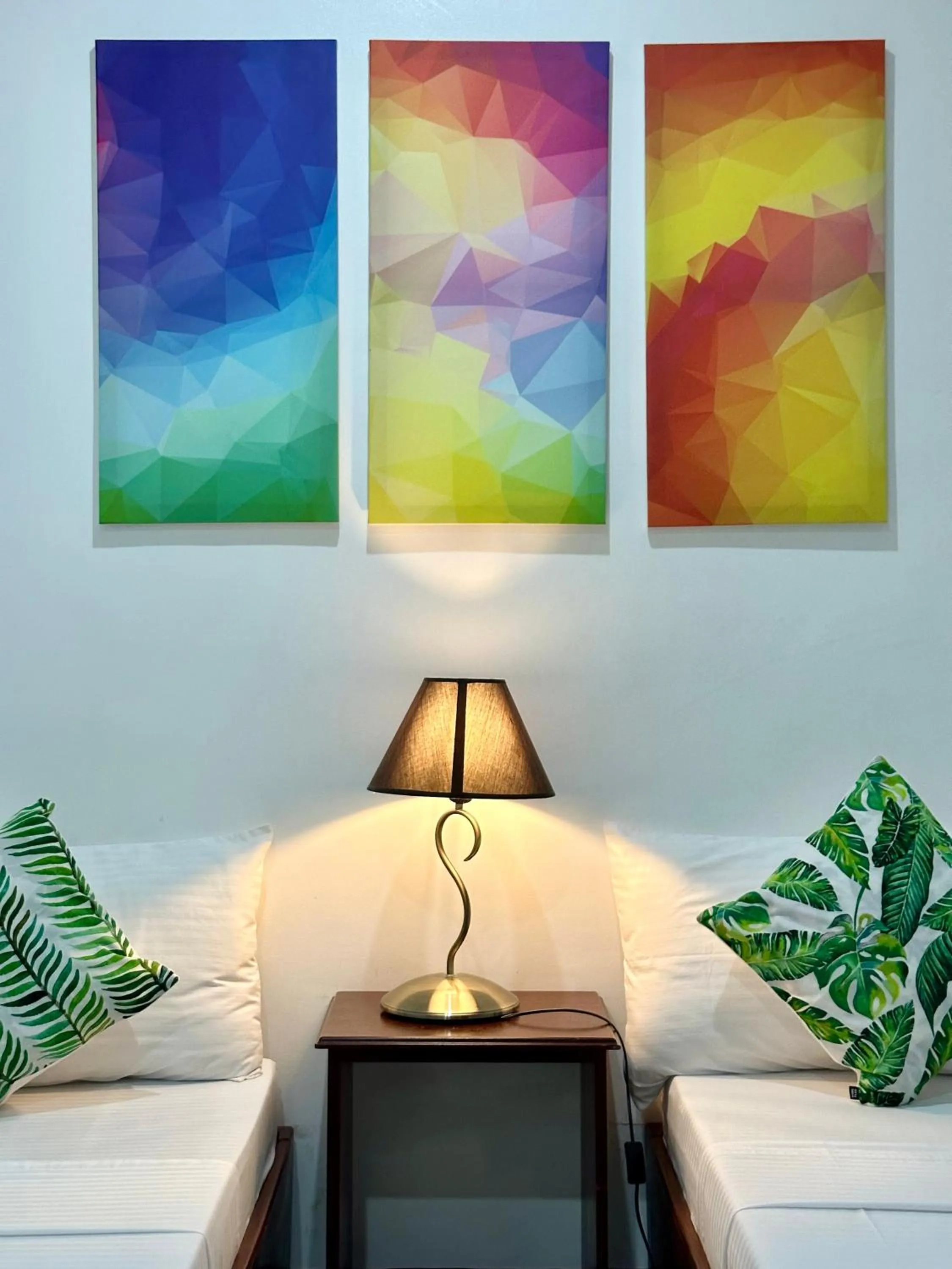 Endless Summer Hotel Baler