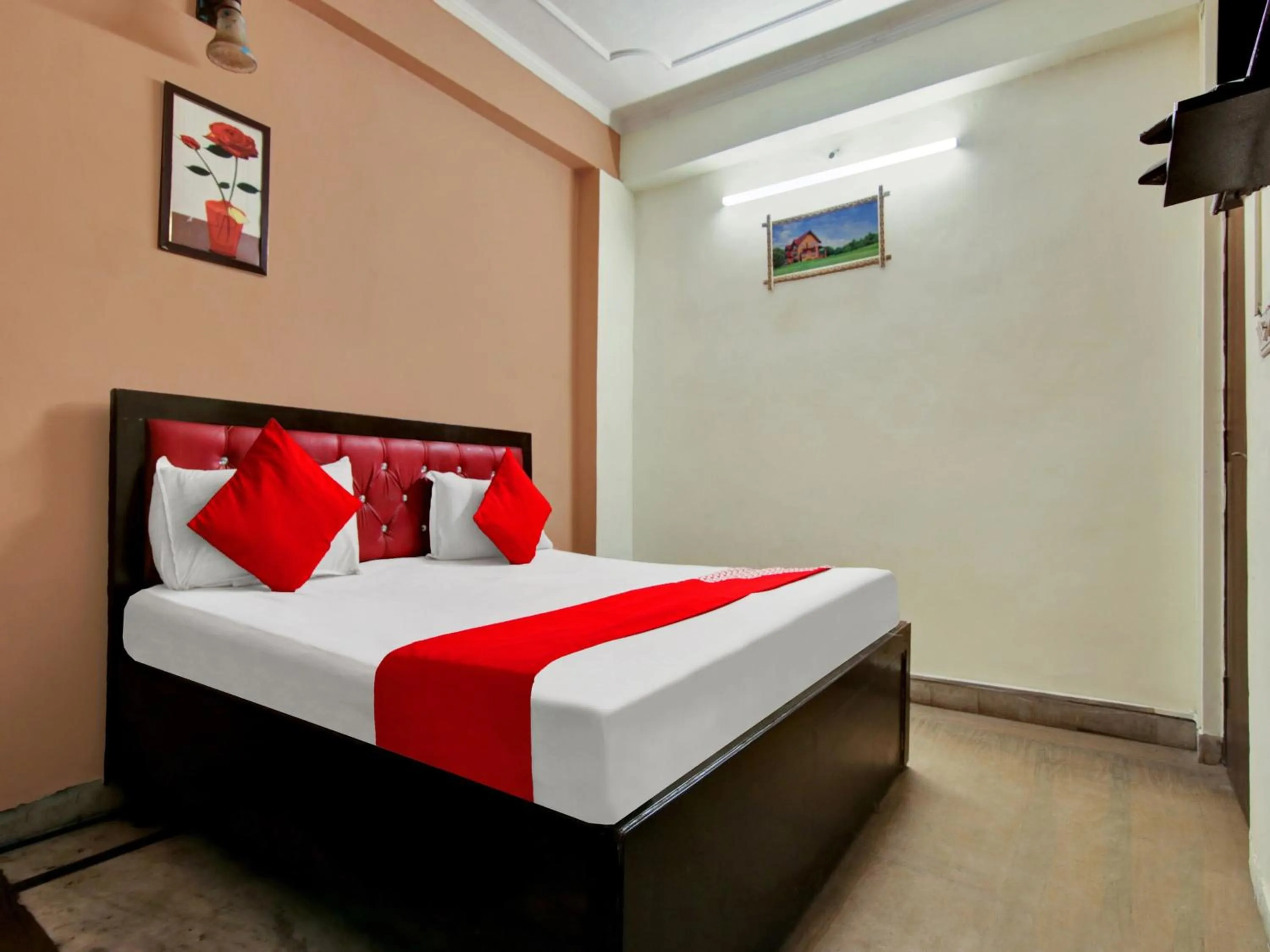 Bedroom, Bed in Hotel O Darshan Palace