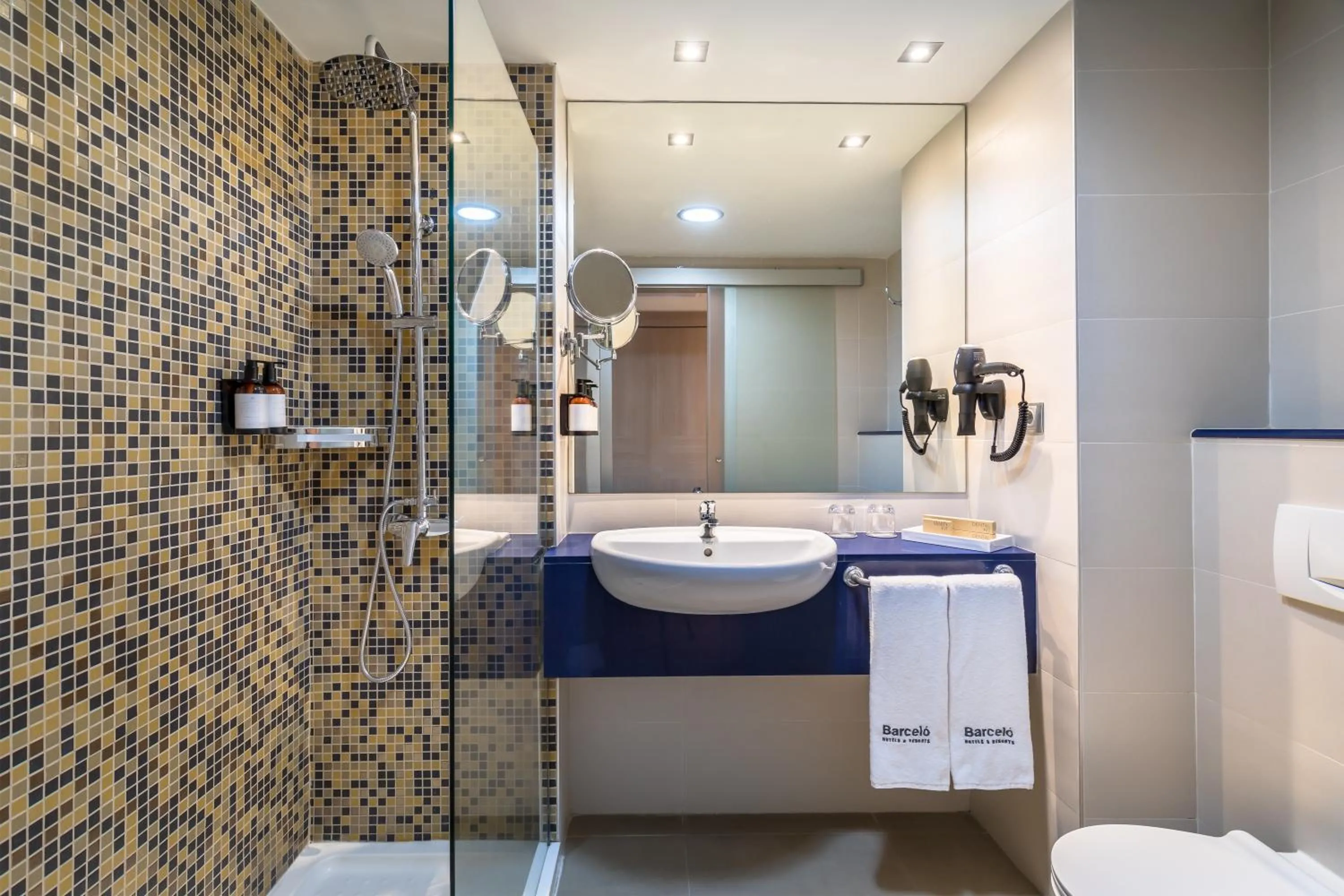 Bathroom in Barceló Margaritas