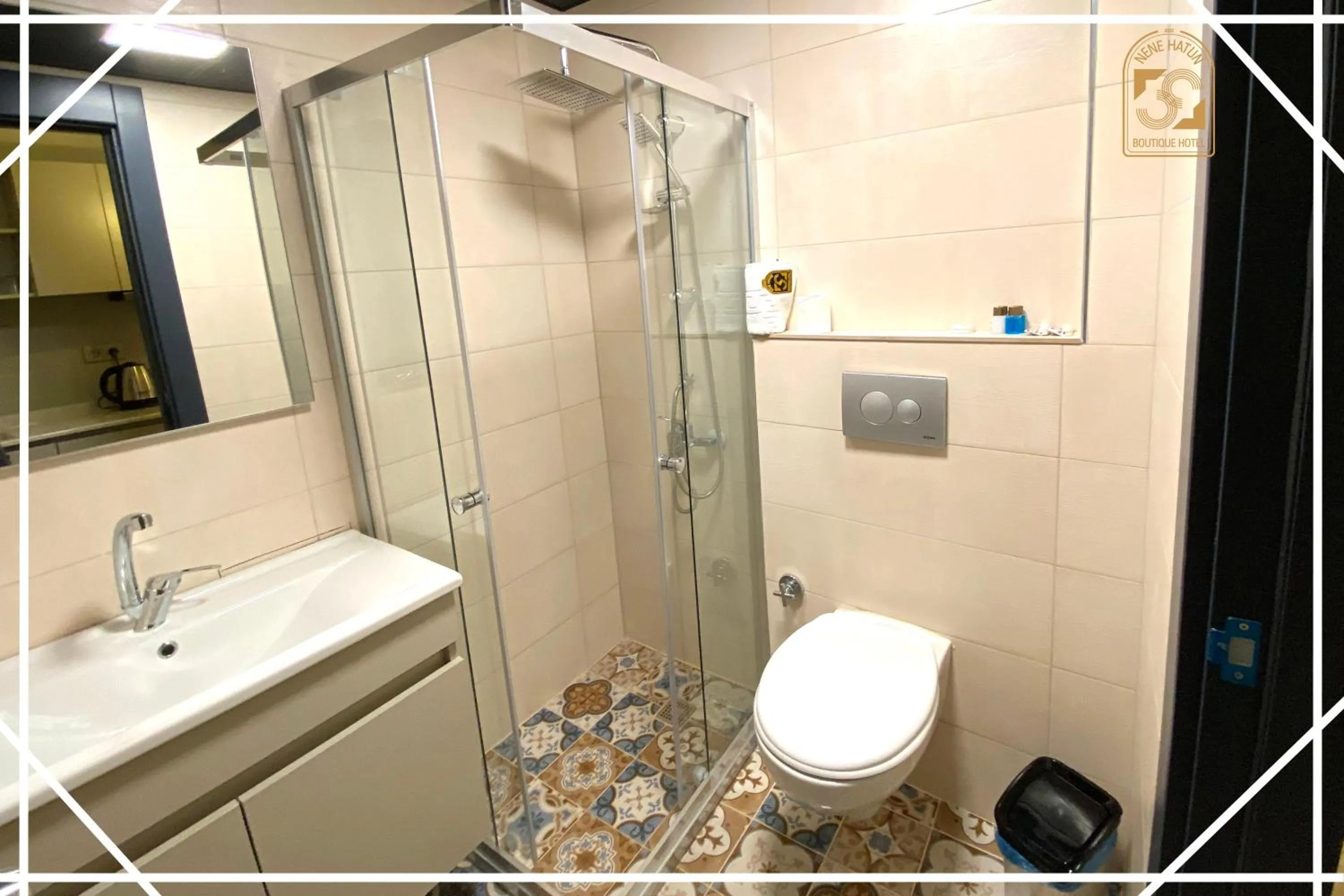 Shower in NENEHATUN59 BUTİK OTEL