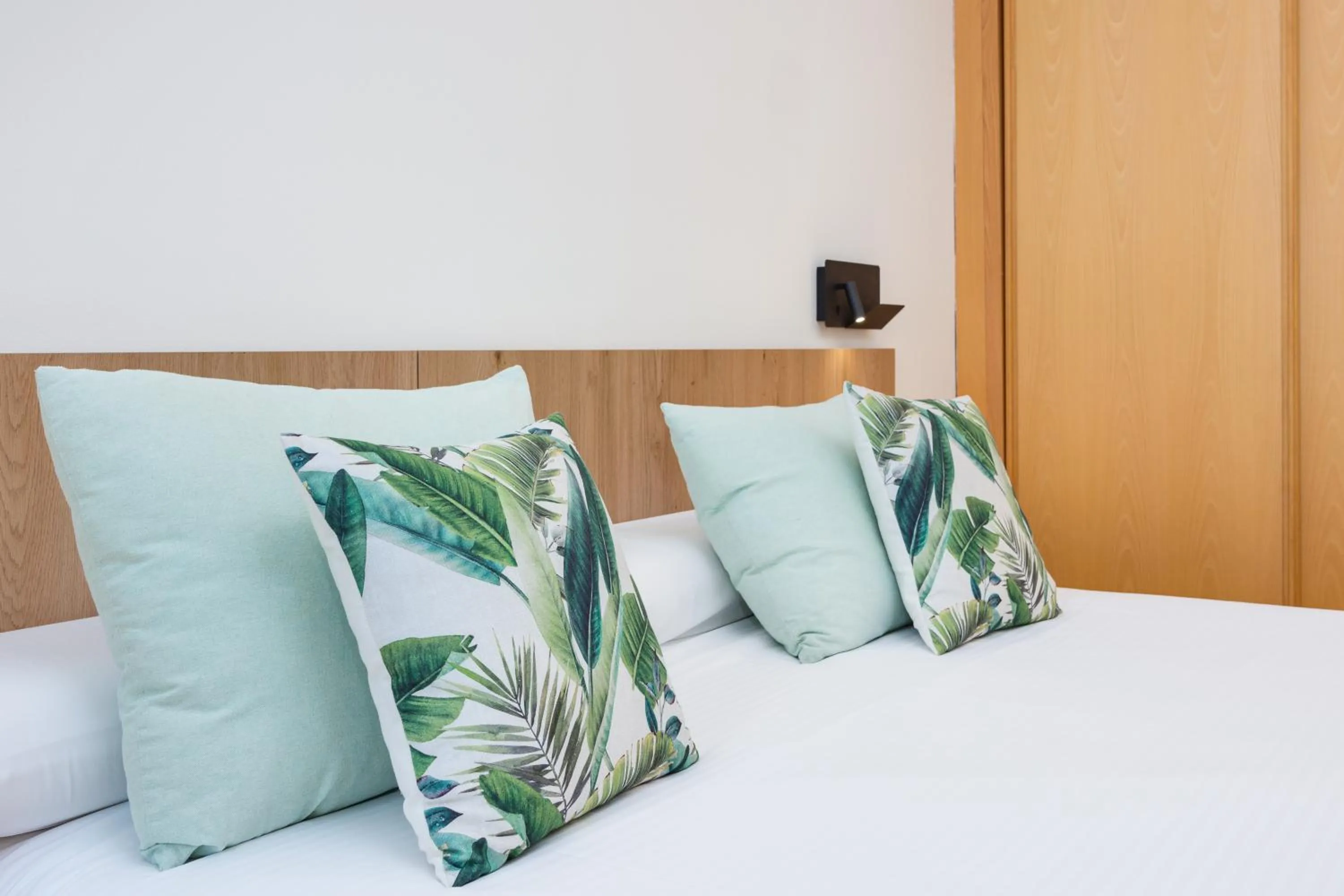 Bed in Daniya Alicante