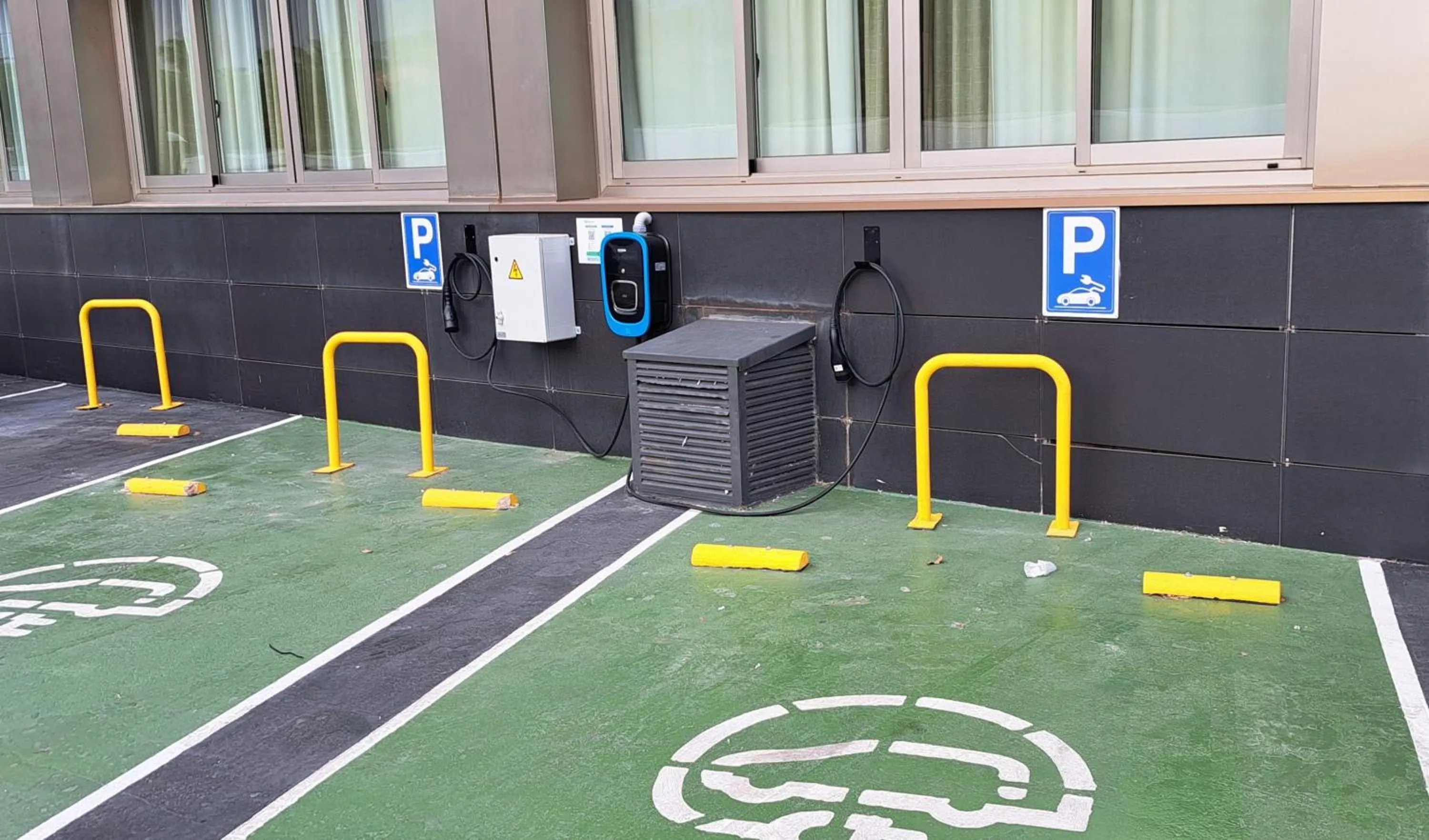 Parking in Daniya Alicante