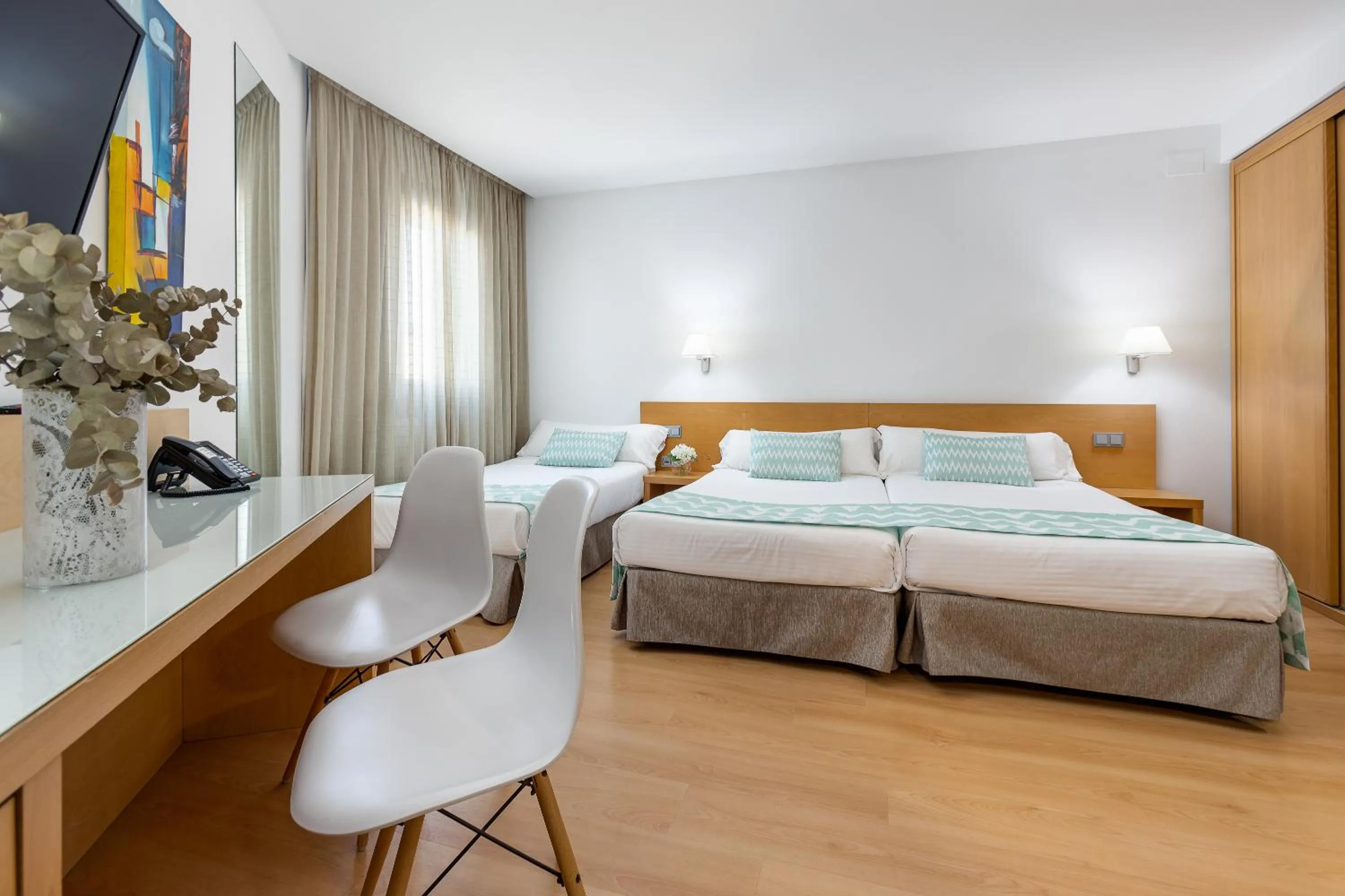 Bed in Daniya Alicante