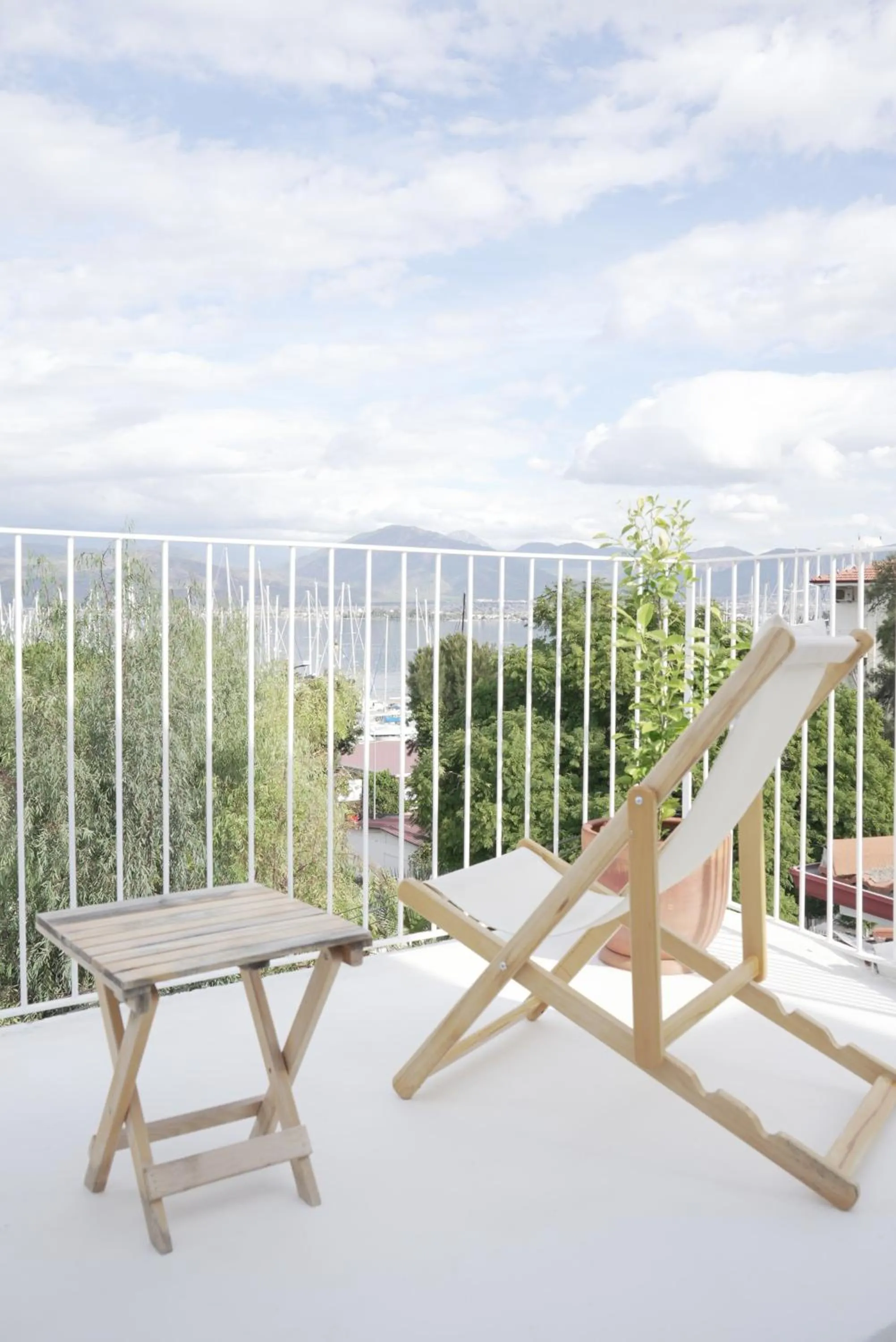 Natural landscape in Perle House