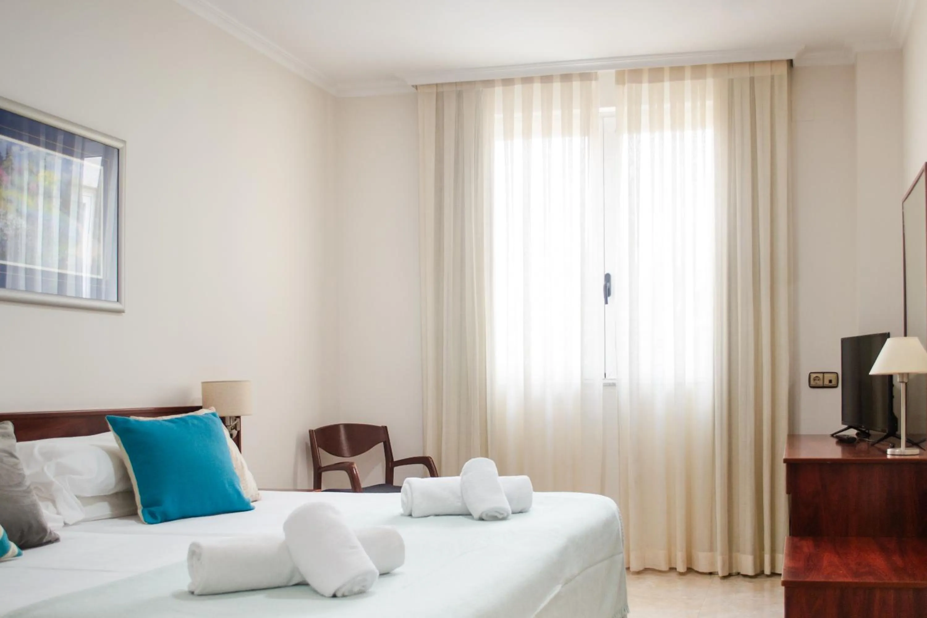 Bed in Checkin Valencia Ciscar