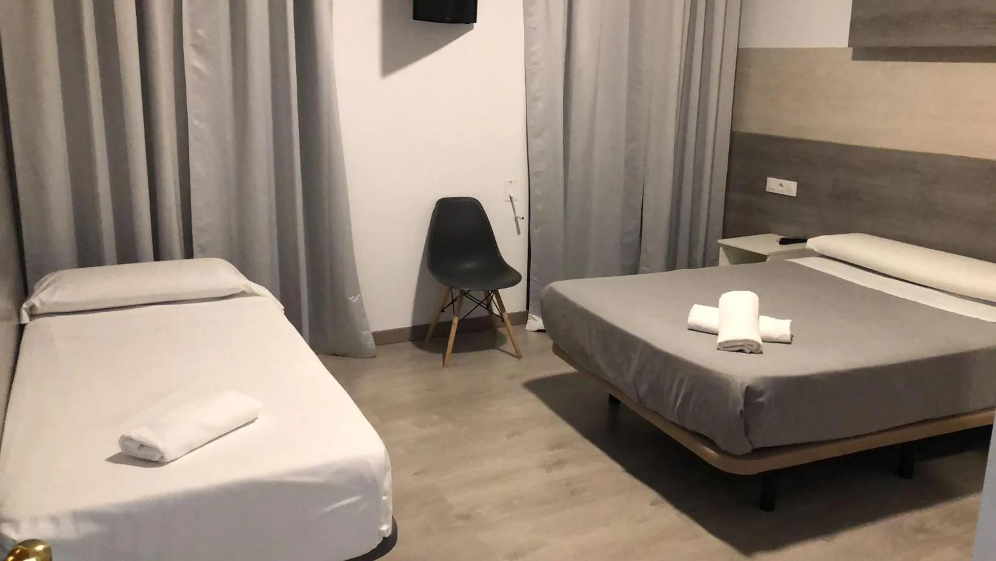 Bed in Hotel Gran Plaza