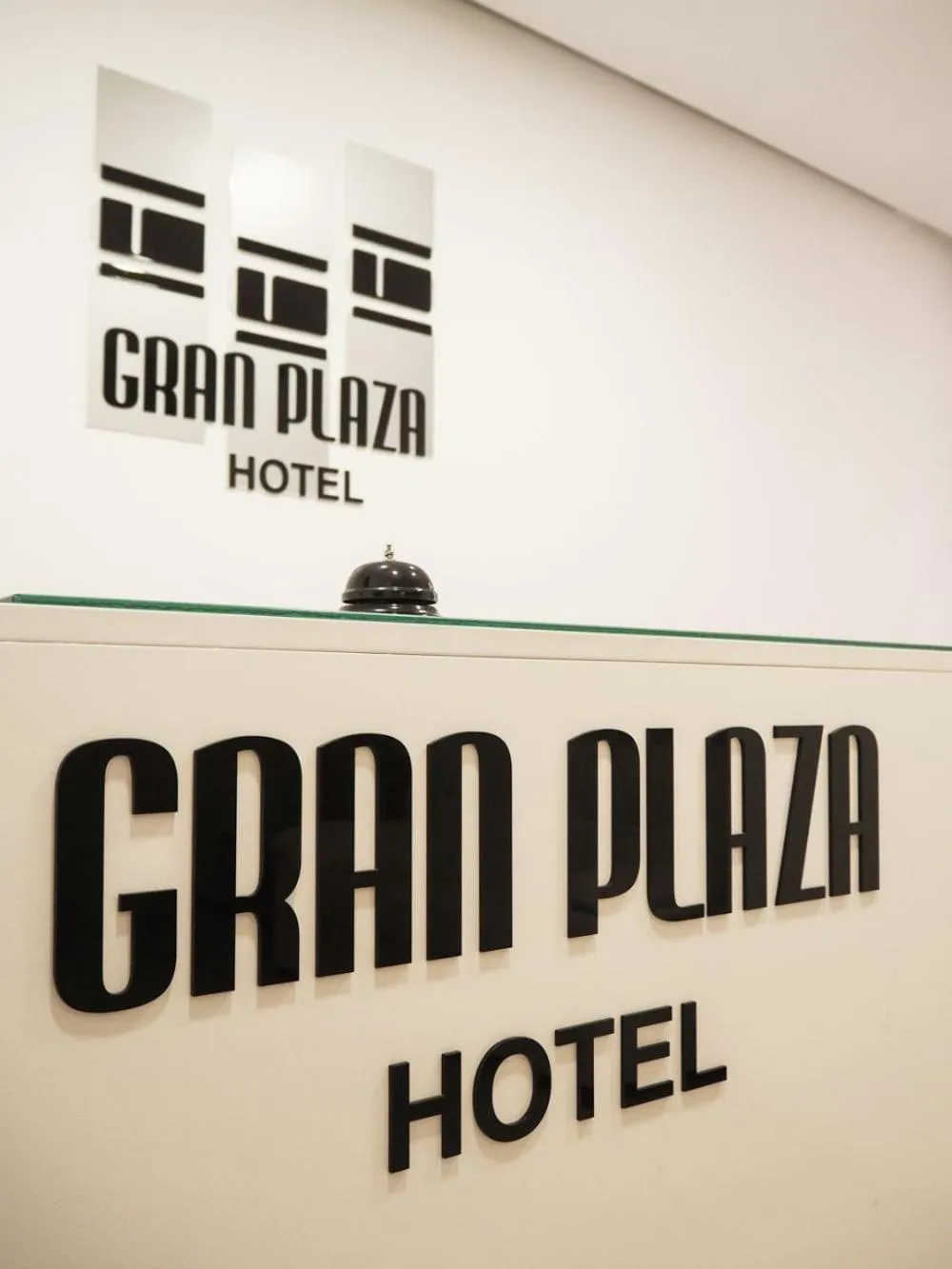 Property logo or sign in Hotel Gran Plaza