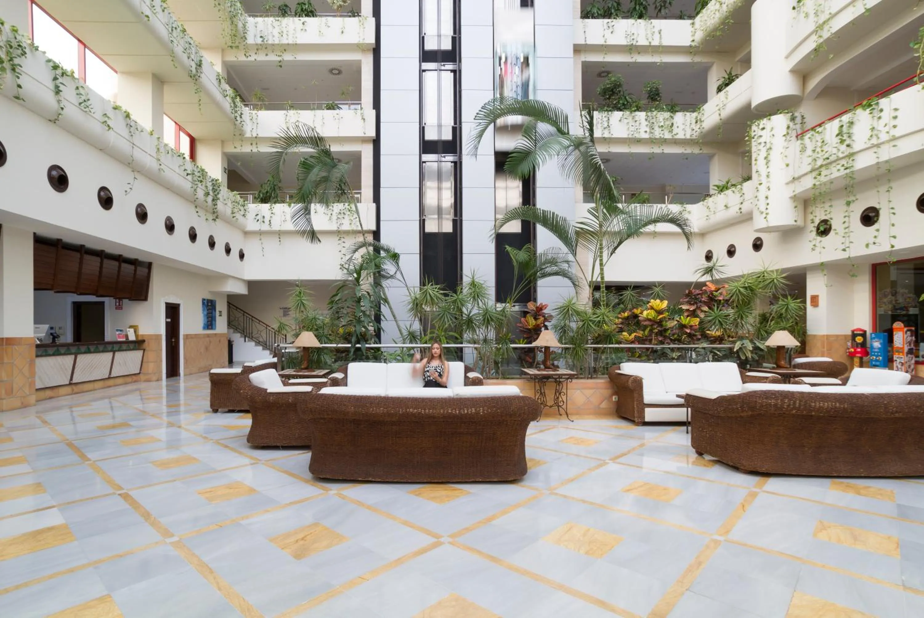 Lobby or reception in Ibersol Almuñecar Beach & Spa Hotel