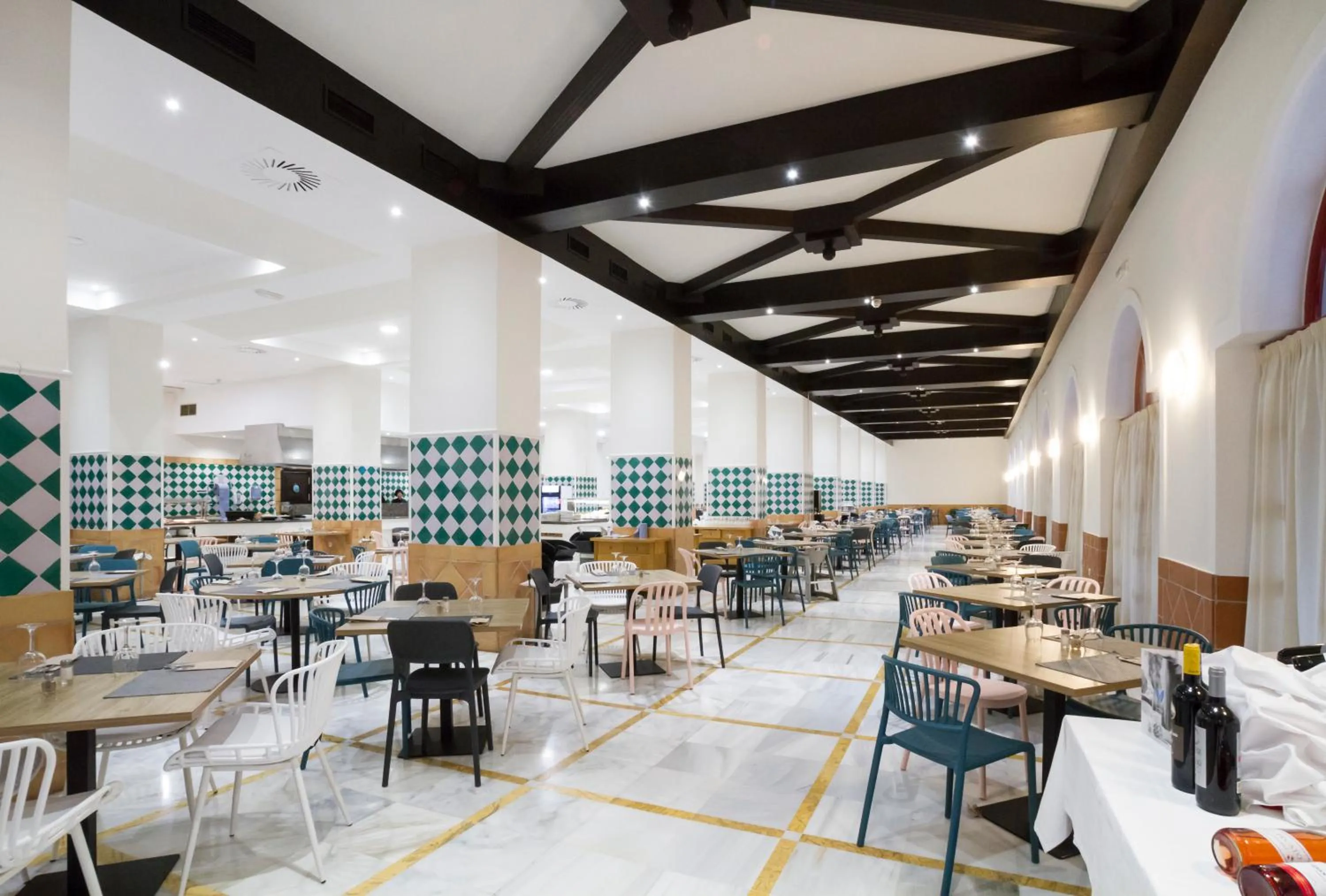 Restaurant/places to eat in Ibersol Almuñecar Beach & Spa Hotel