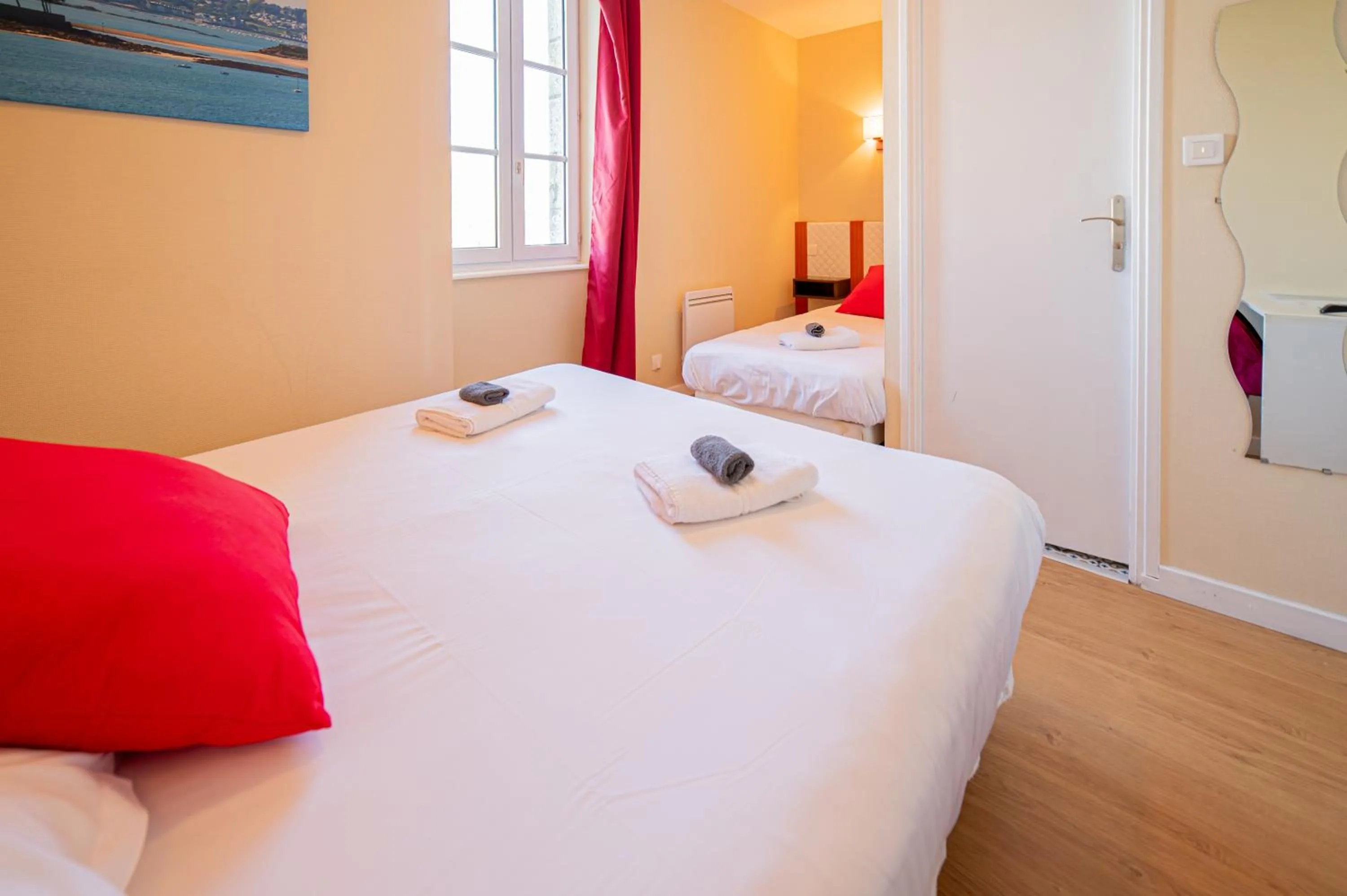 Bed in Hôtel de la Mairie