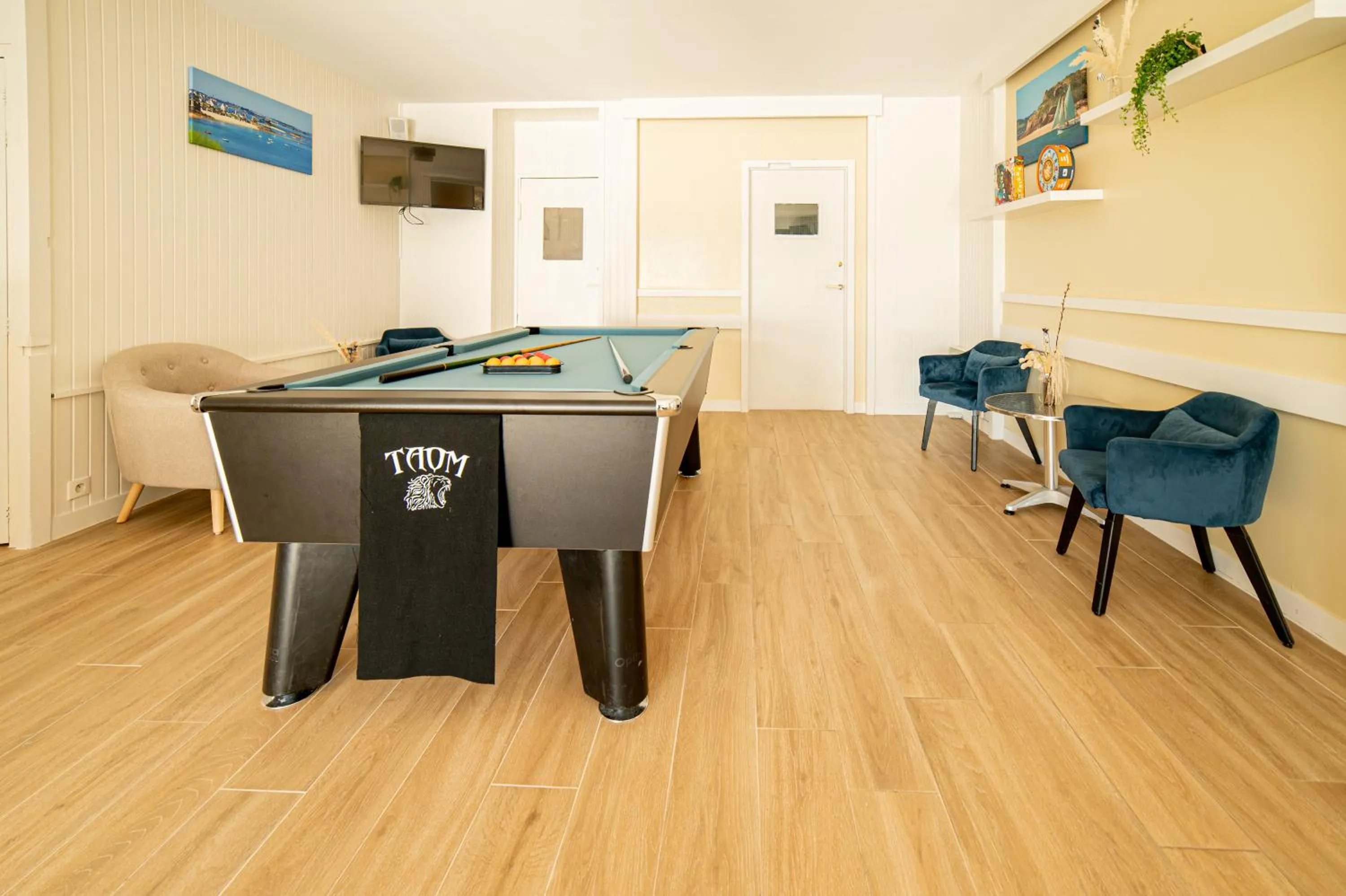 Billiard in Hôtel de la Mairie