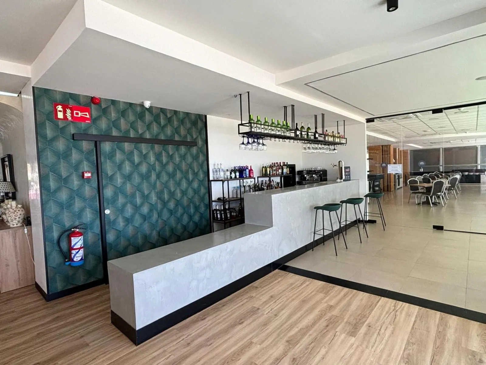 Lounge or bar in FAY Victoria Beach