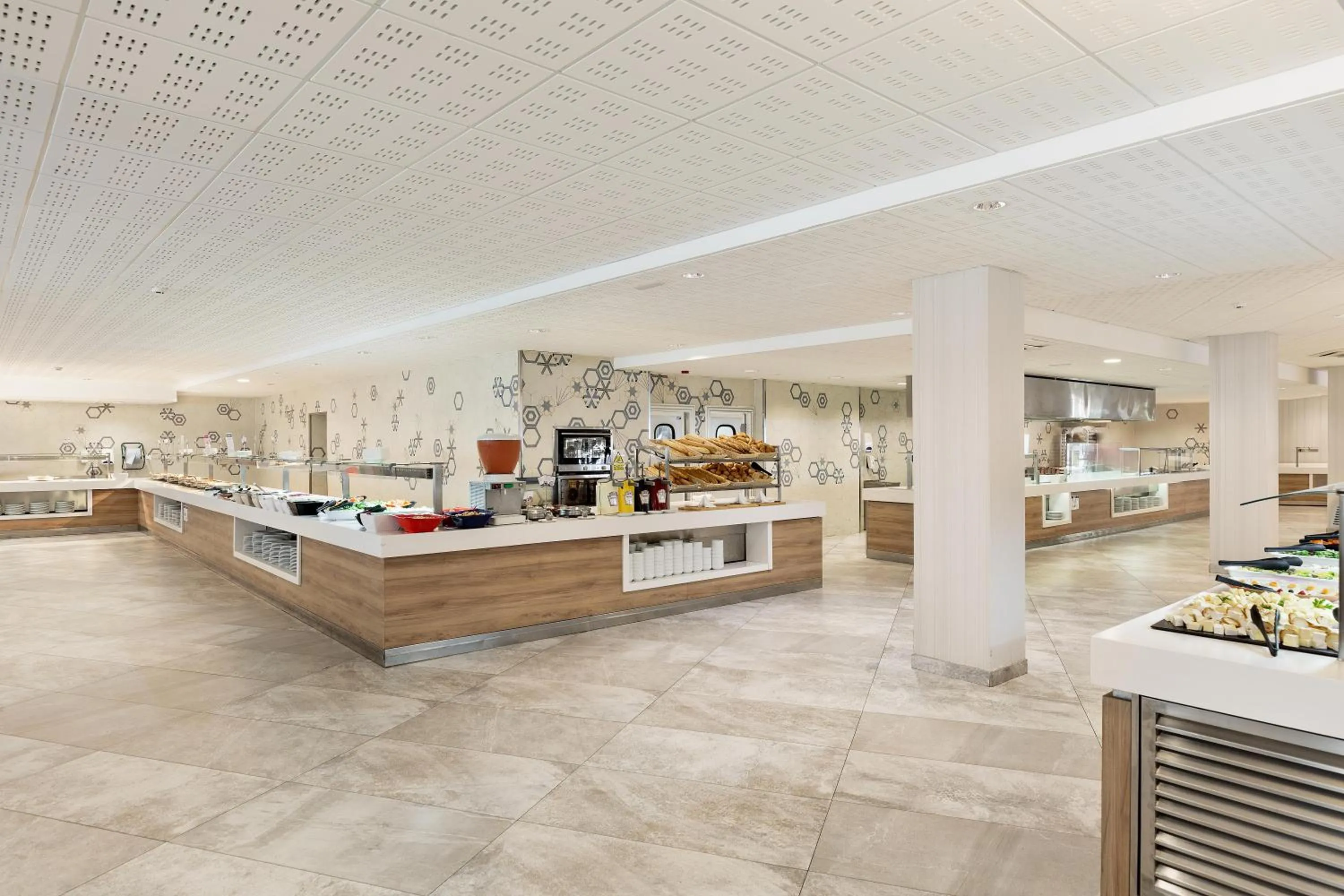 Restaurant/places to eat in Hotel Best Roquetas