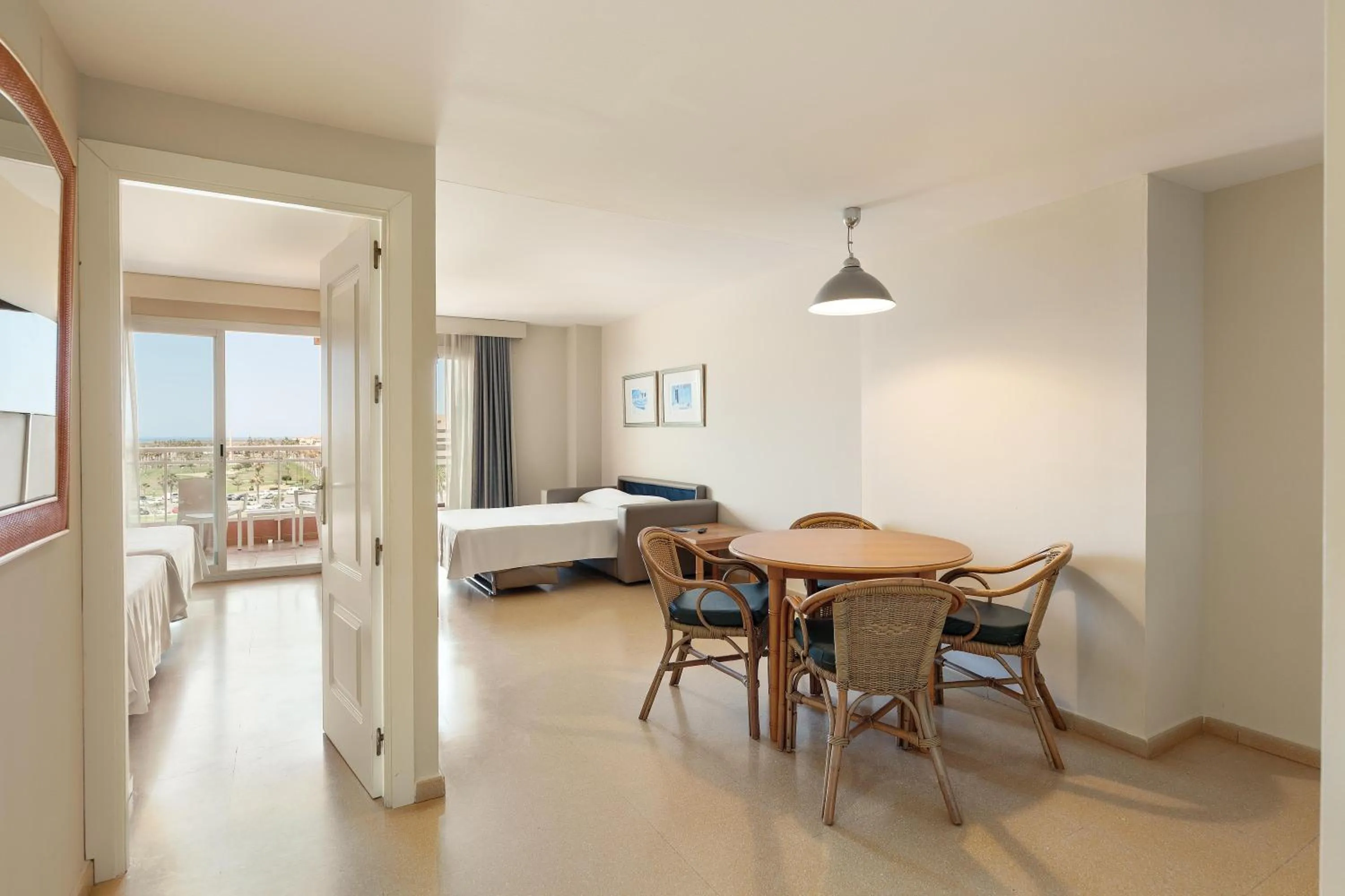 Photo of the whole room, Bed in Hotel Best Roquetas