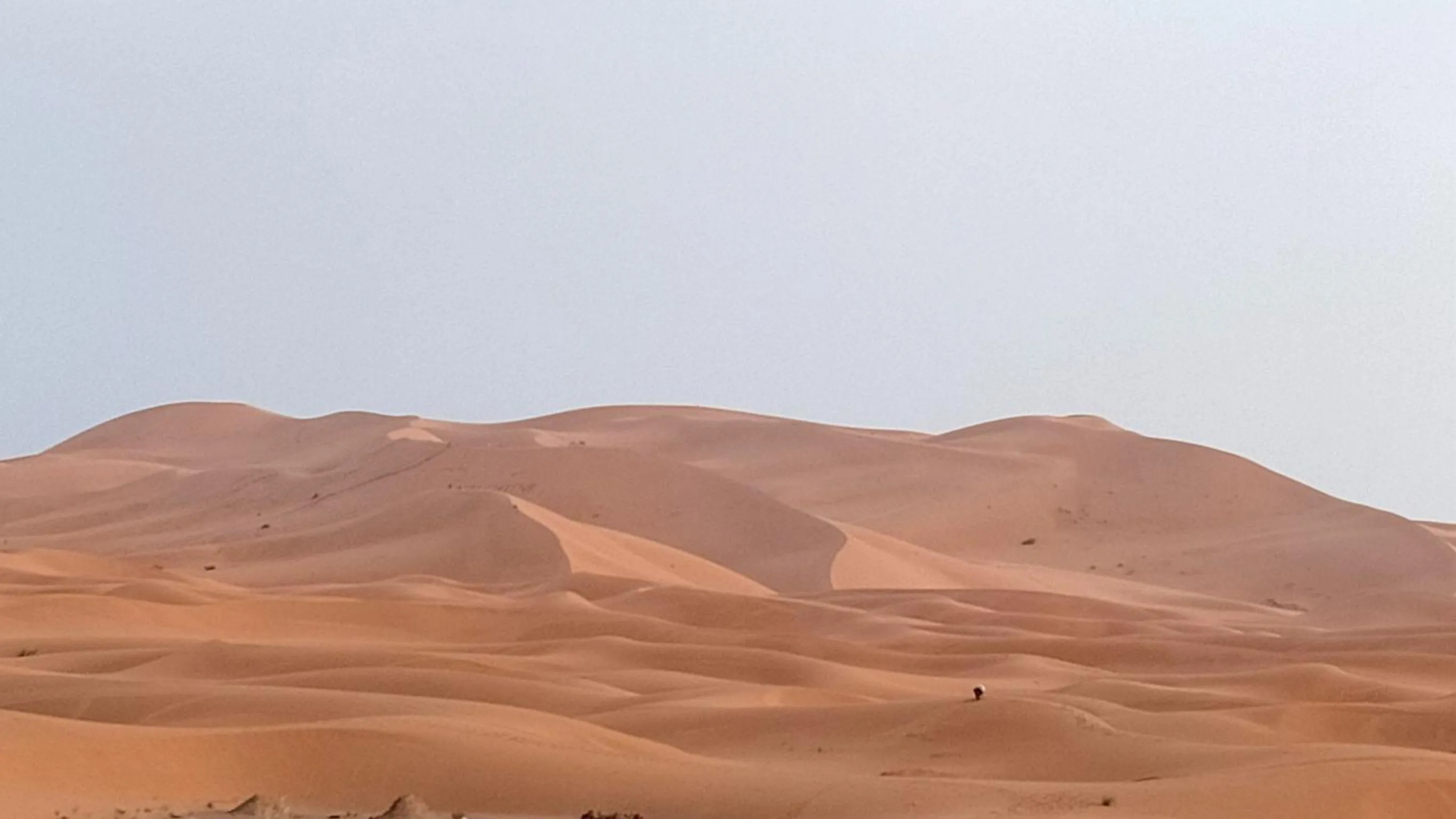 Natural landscape in Yakout Merzouga Luxury Camp