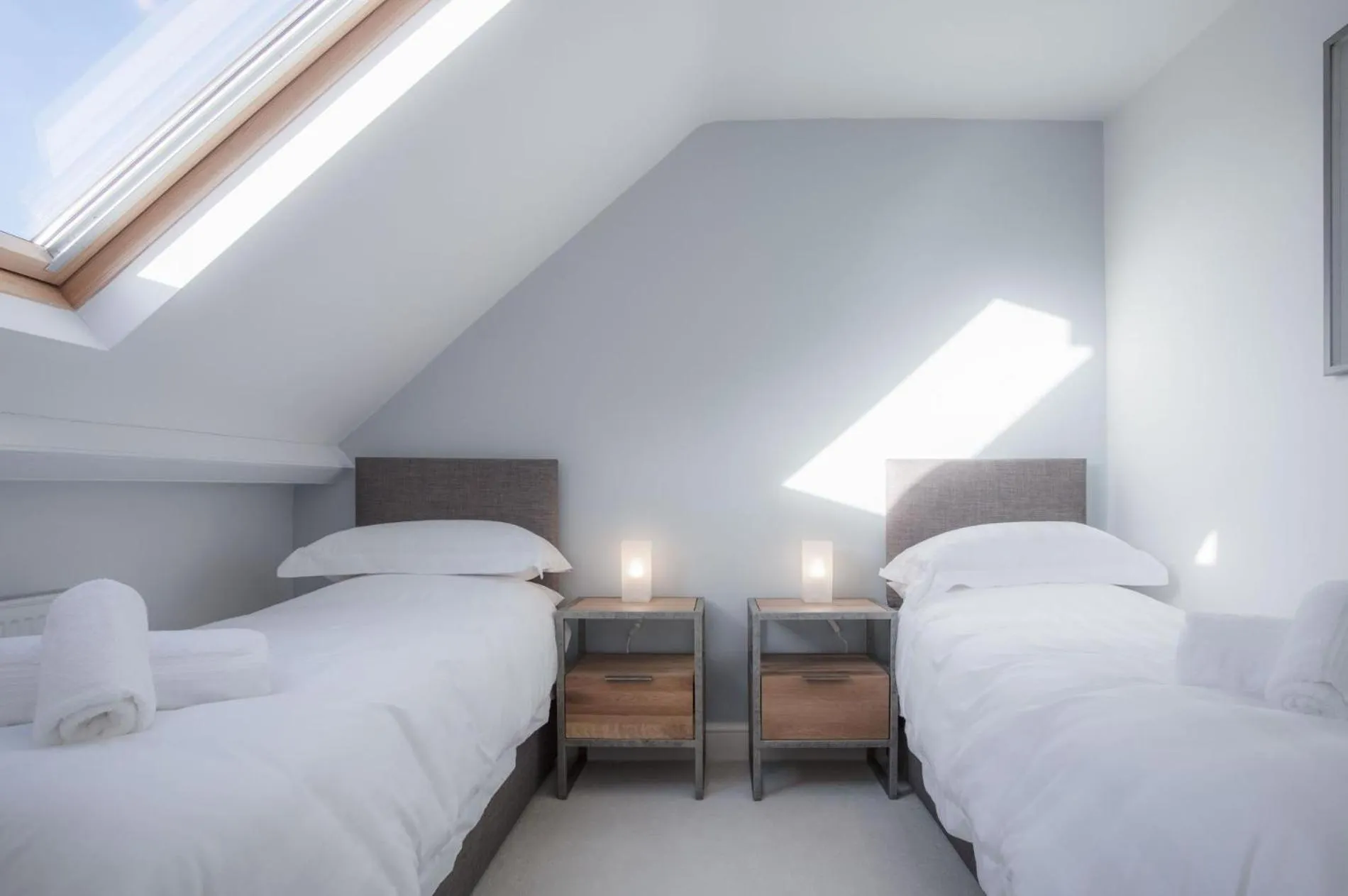 Floor plan, Bed in Skylark - 2 Bedroom Apartment - Tenby