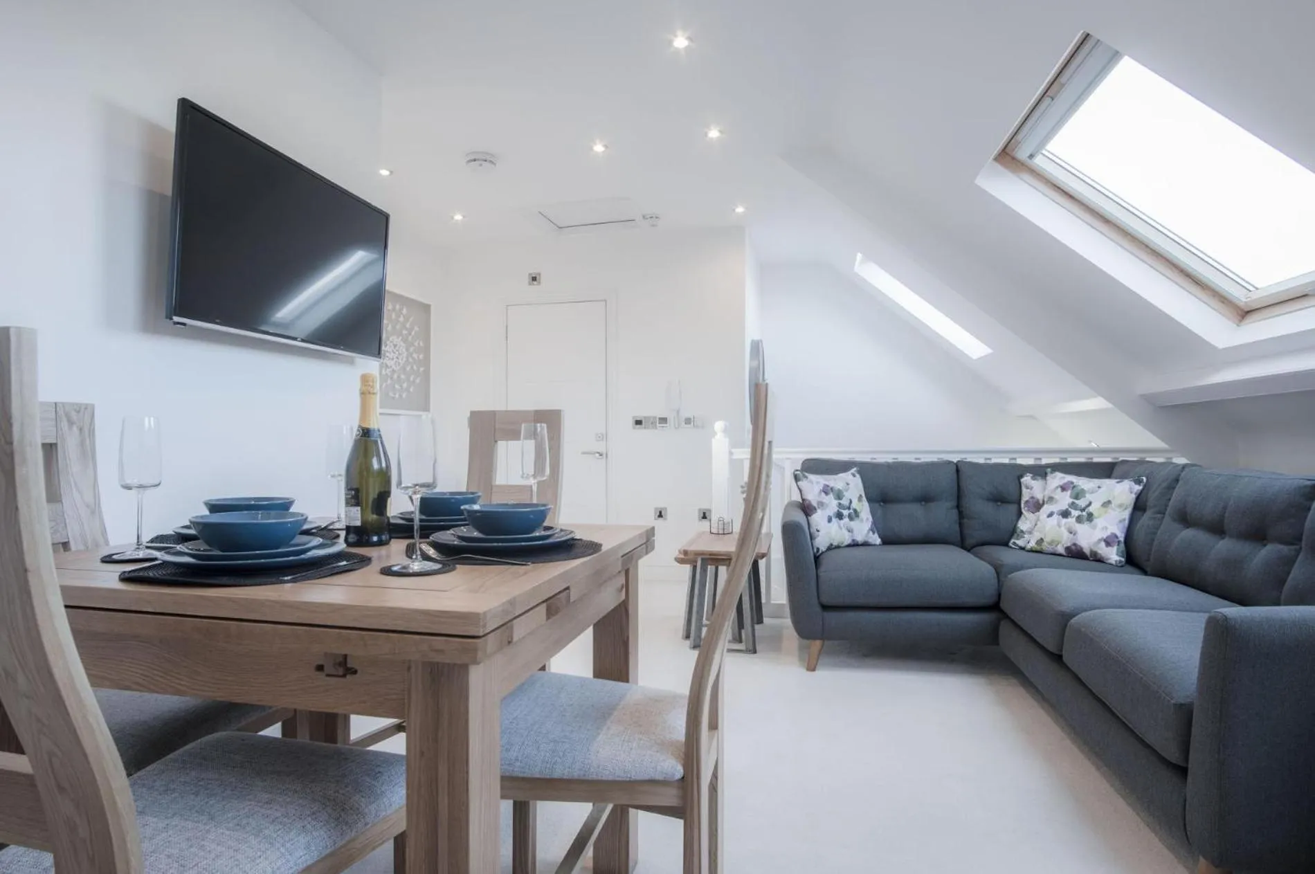 Floor plan in Skylark - 2 Bedroom Apartment - Tenby