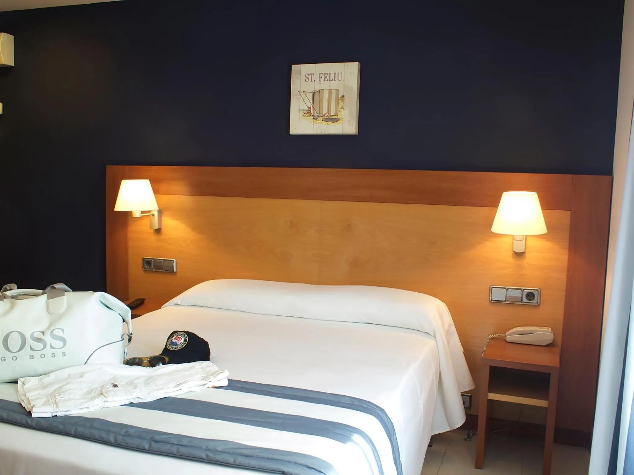 Bed in Hotel Els Pins