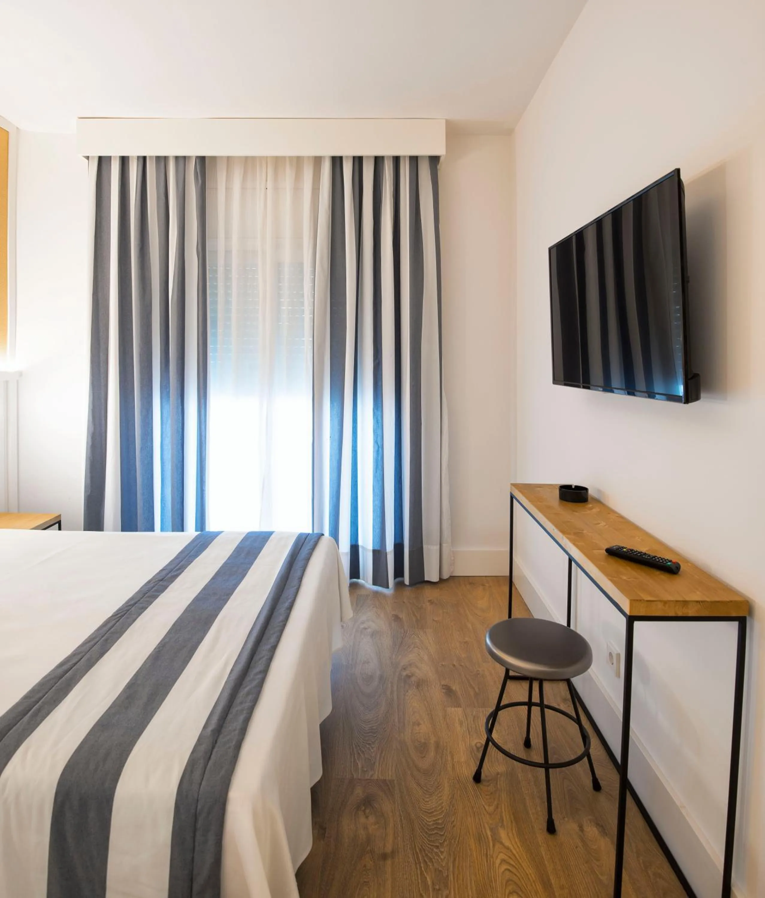 Bed in Hotel Els Pins